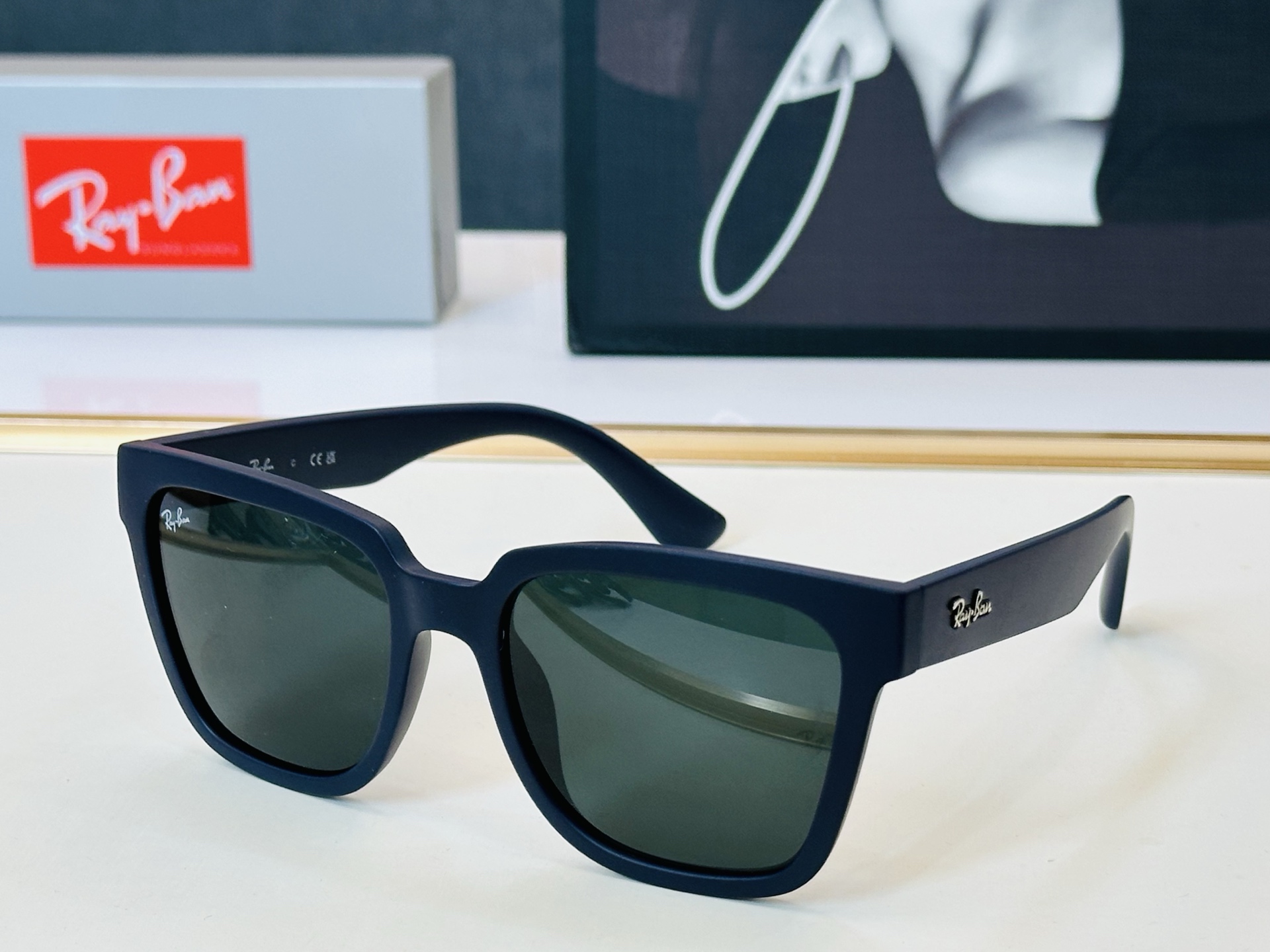 🔺雷鹏🔻RB4437 Size：52口21-145 男女通用，超帅气 J经典框 🕶