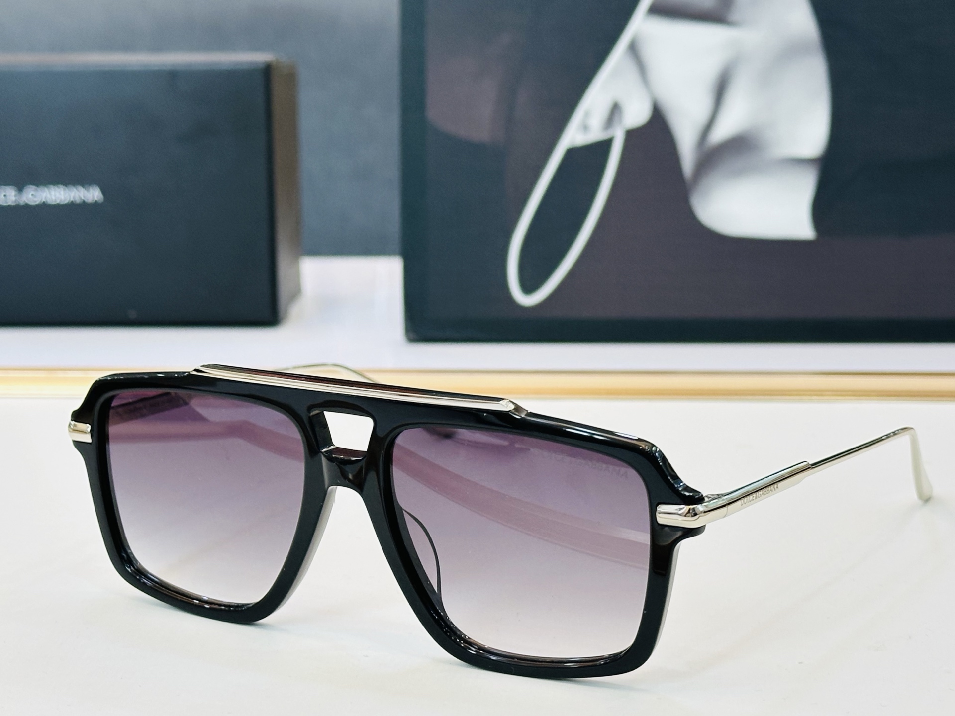 🆕 官网款🔺DOLCE&GABBAN*🔻DG4477 Size：54口19-145 新颖独特🔝🔝J美艳绝