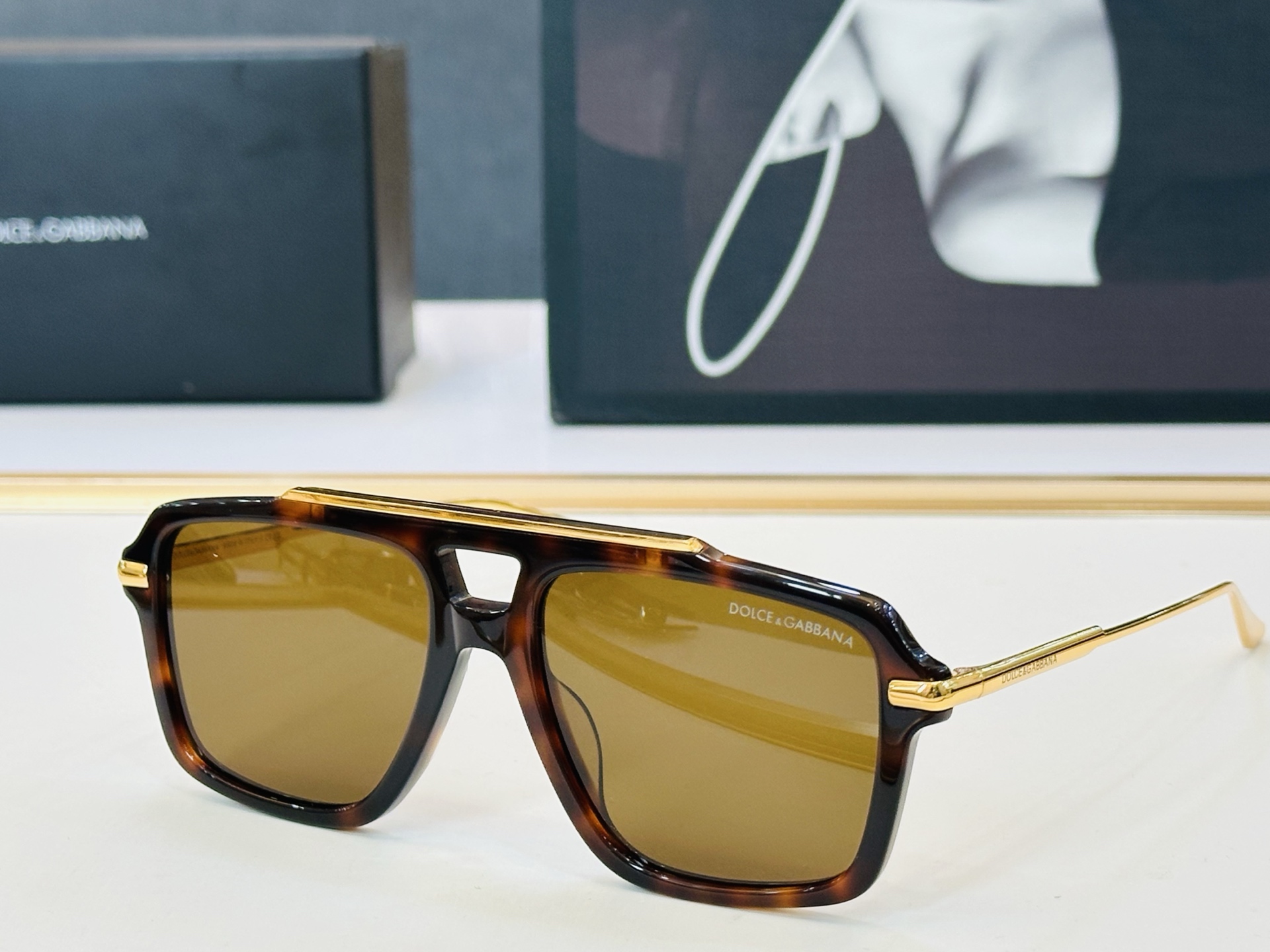 🆕 官网款🔺DOLCE&GABBAN*🔻DG4477 Size：54口19-145 新颖独特🔝🔝J美艳绝