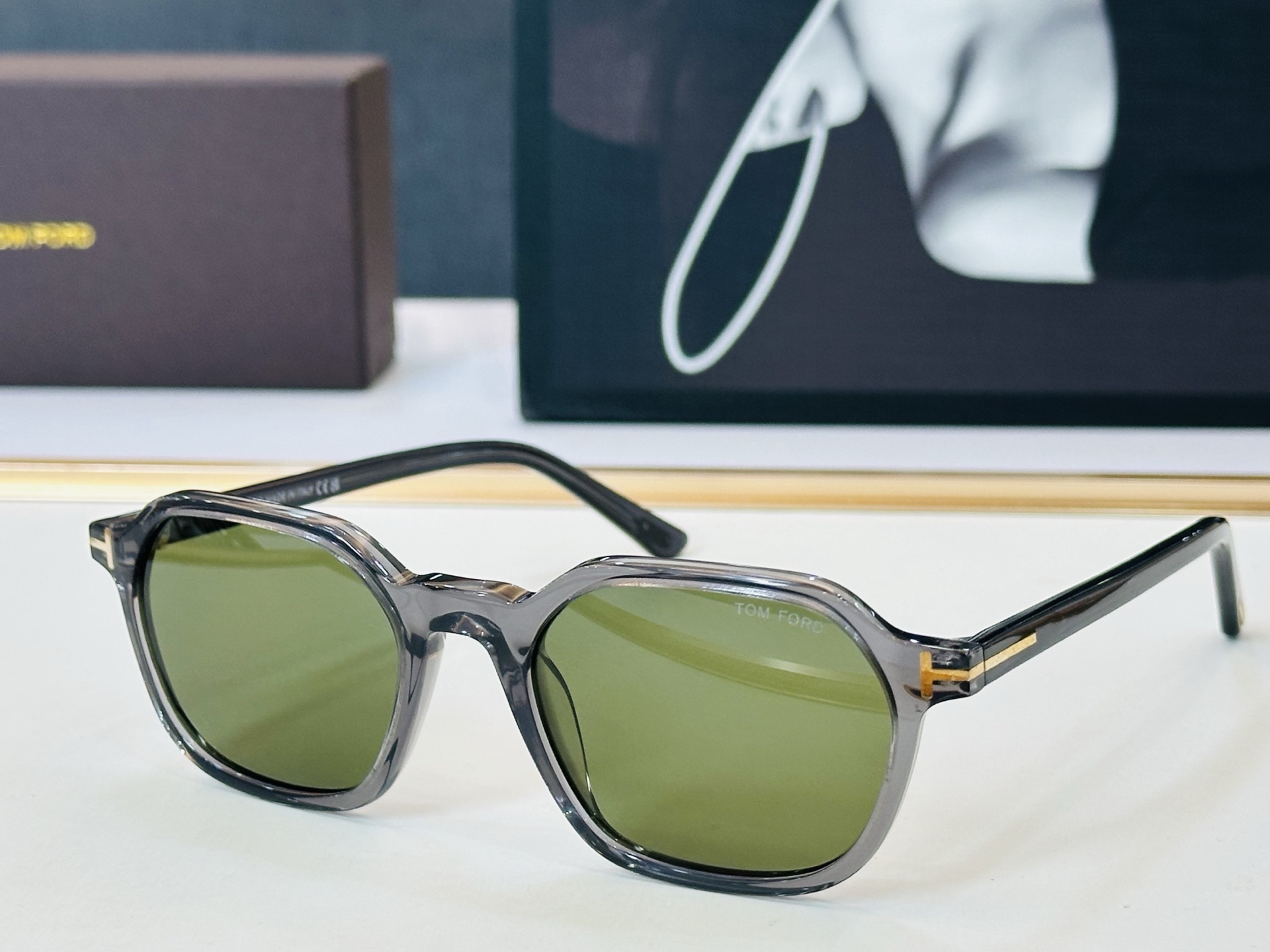 🆕款 TOM FORD🏇汤姆家 MODEL:FT1301 size：51口20-145 🈷️😍时尚潮流 