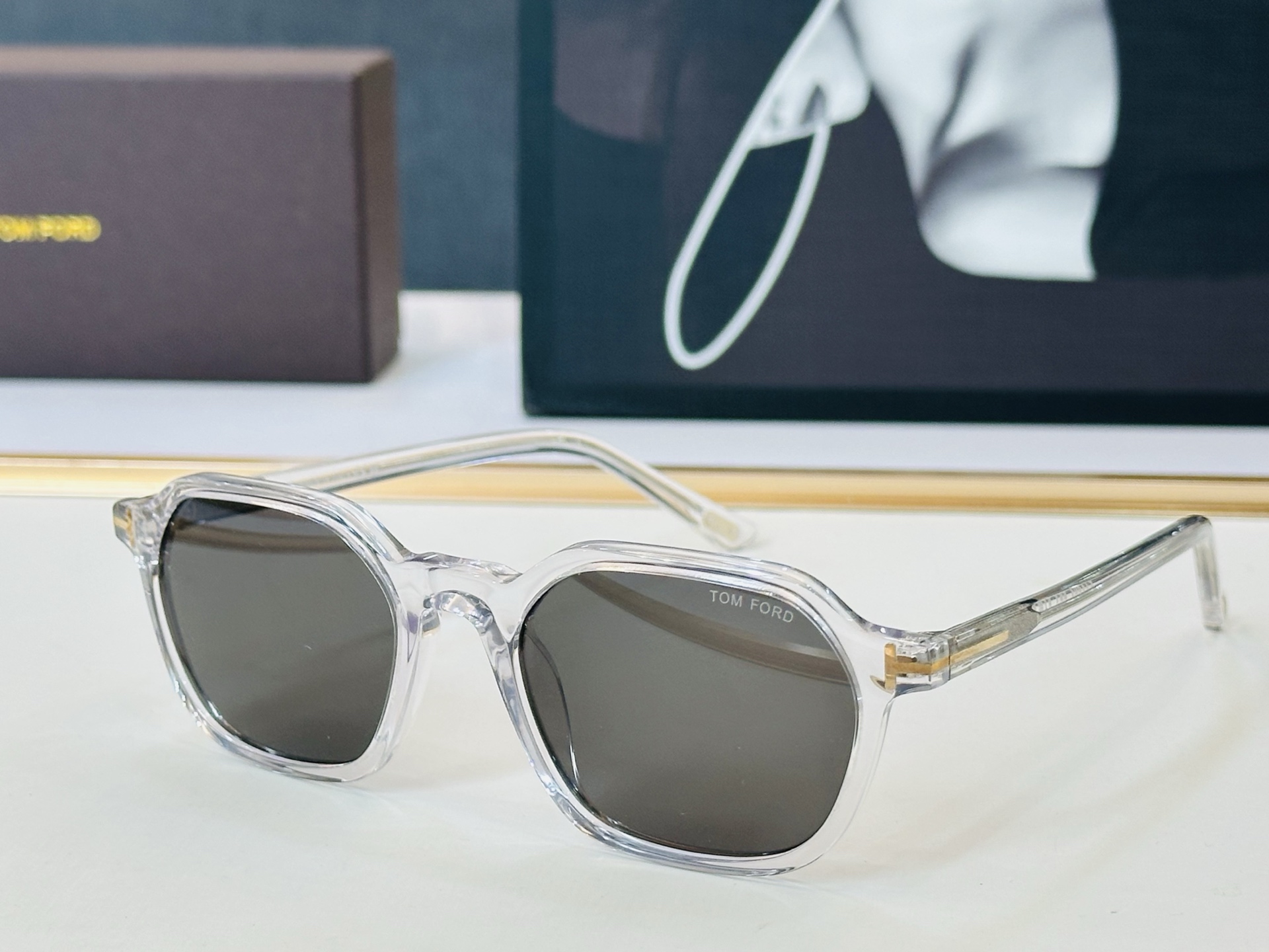 🆕款 TOM FORD🏇汤姆家 MODEL:FT1301 size：51口20-145 🈷️😍时尚潮流 