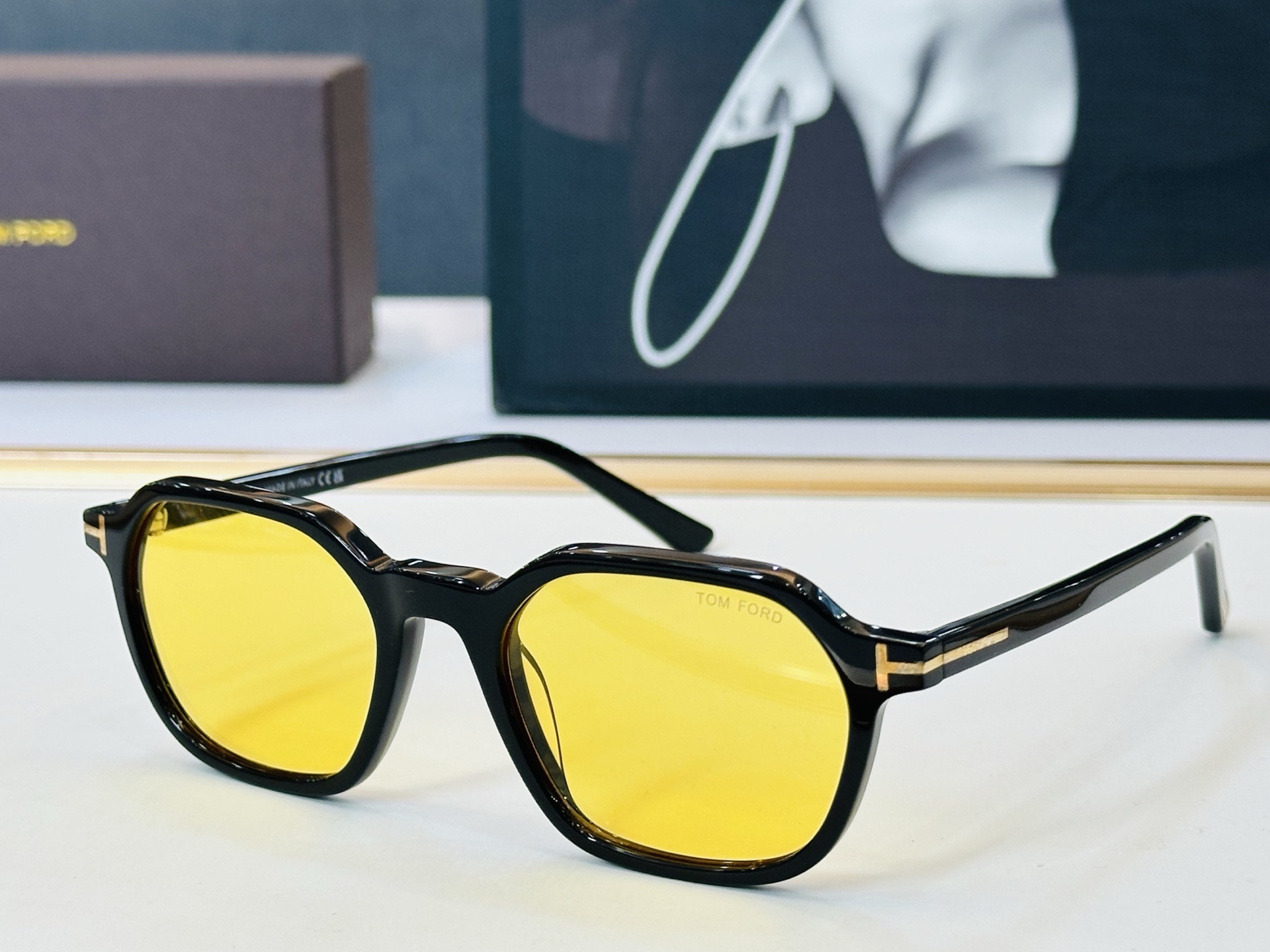 🆕款 TOM FORD🏇汤姆家 MODEL:FT1301 size：51口20-145 🈷️😍时尚潮流 