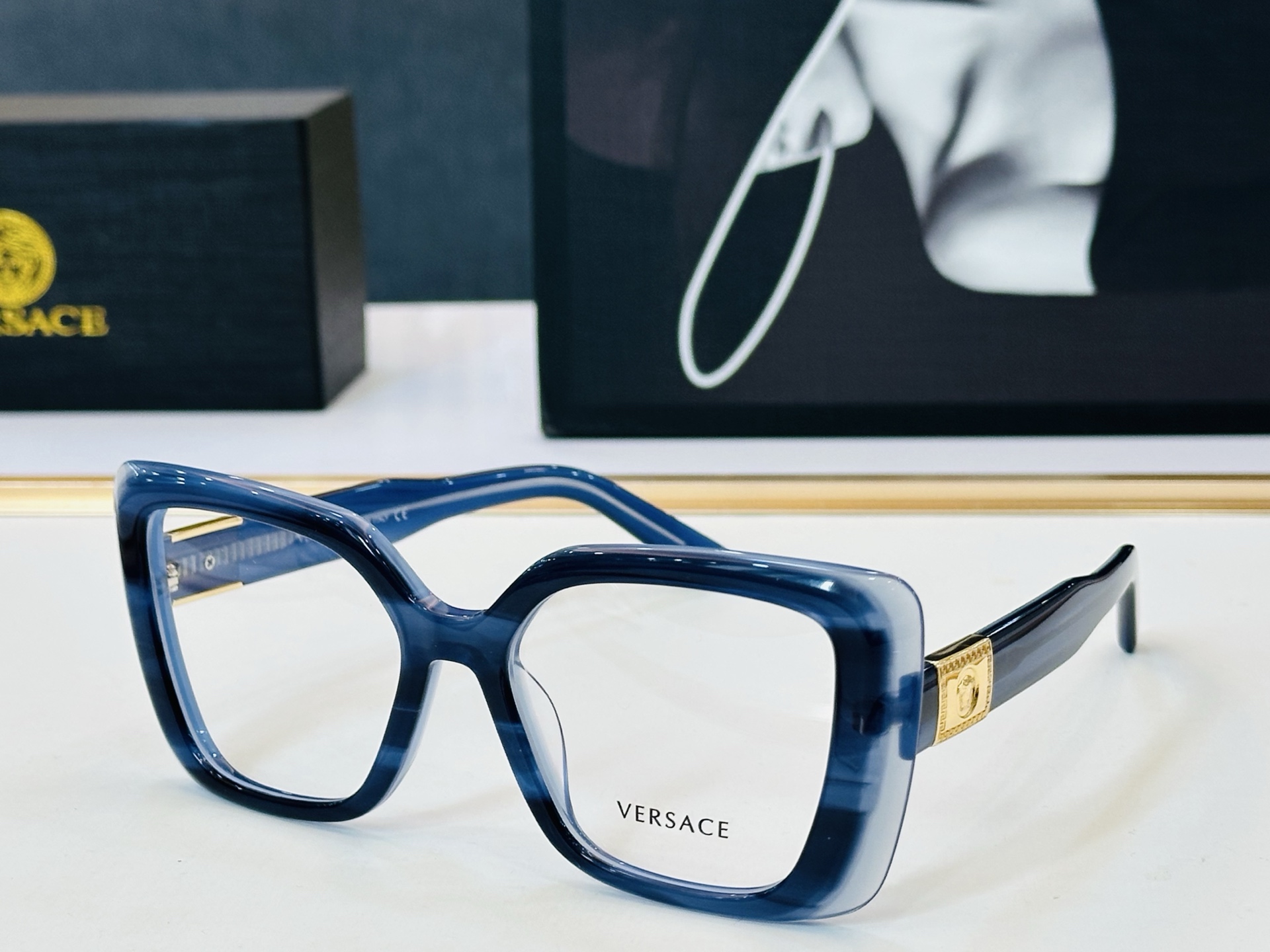🎉🎉范思家 VERSACE✨✨✨MODEL：VE3422 Size：54口18-145 ✨Z有范