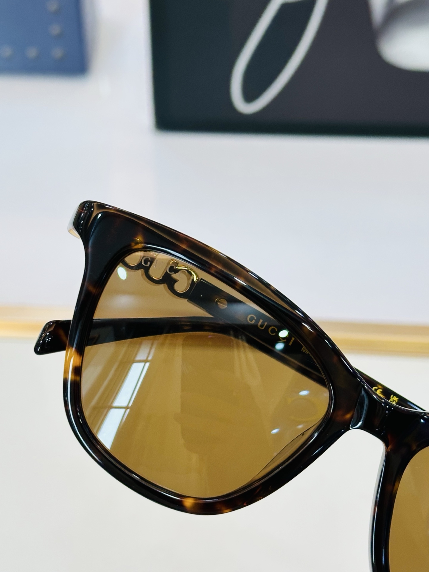 GUCC* 古家 GG2032S 🐝🐝系列 Size：52口16-140 🍁🍁 W超绝品质 。