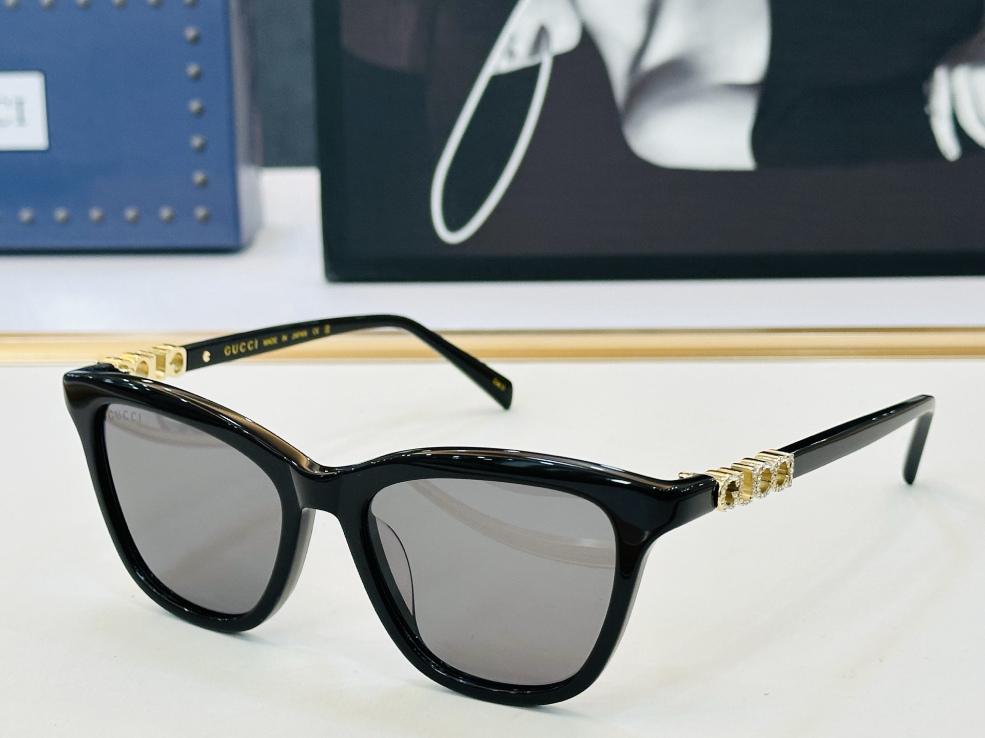 GUCC* 古家 GG2032S 🐝🐝系列 Size：52口16-140 🍁🍁 W超绝品质 带钻款 。