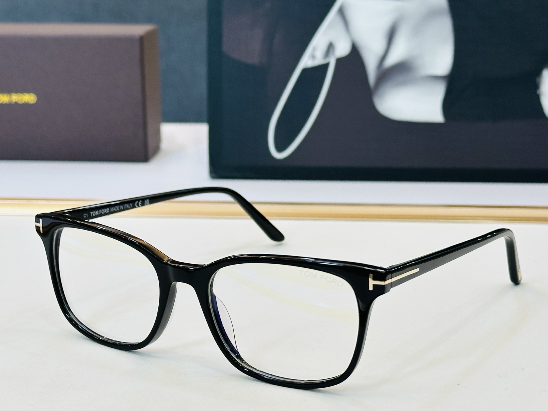 🆕款 TOM FORD🏇汤姆家 MODEL:FT5831 size：55口18-145 🈷️😍时尚潮流 