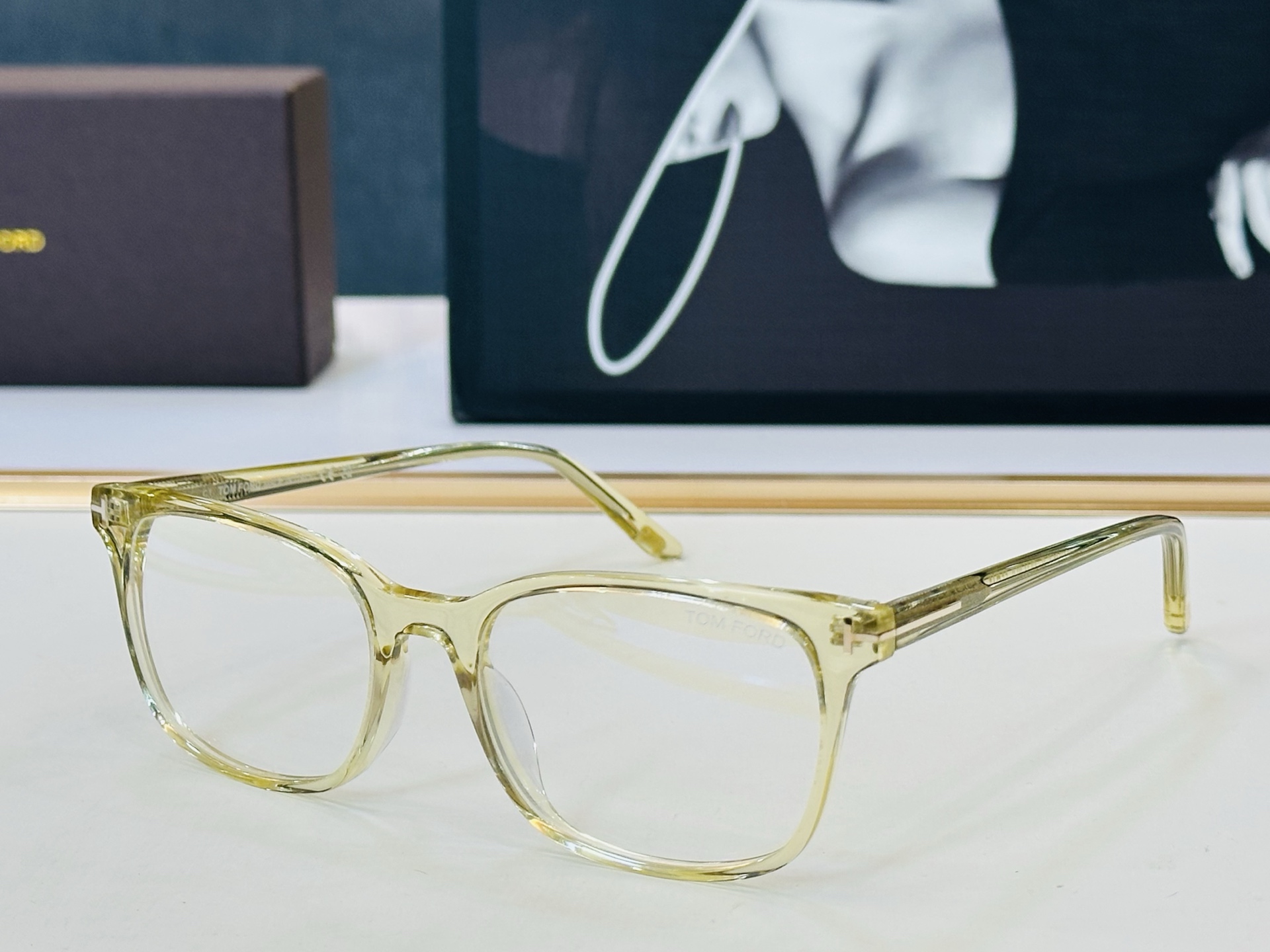 🆕款 TOM FORD🏇汤姆家 MODEL:FT5831 size：55口18-145 🈷️😍时尚潮流 
