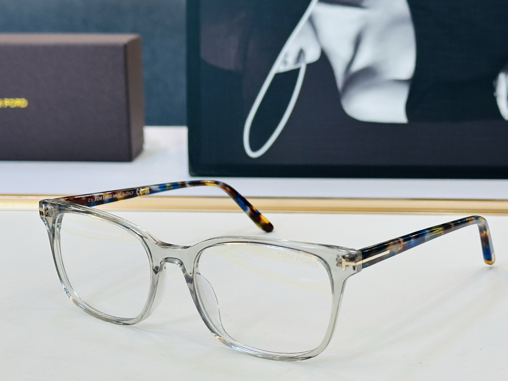 🆕款 TOM FORD🏇汤姆家 MODEL:FT5831 size：55口18-145 🈷️😍时尚潮流 