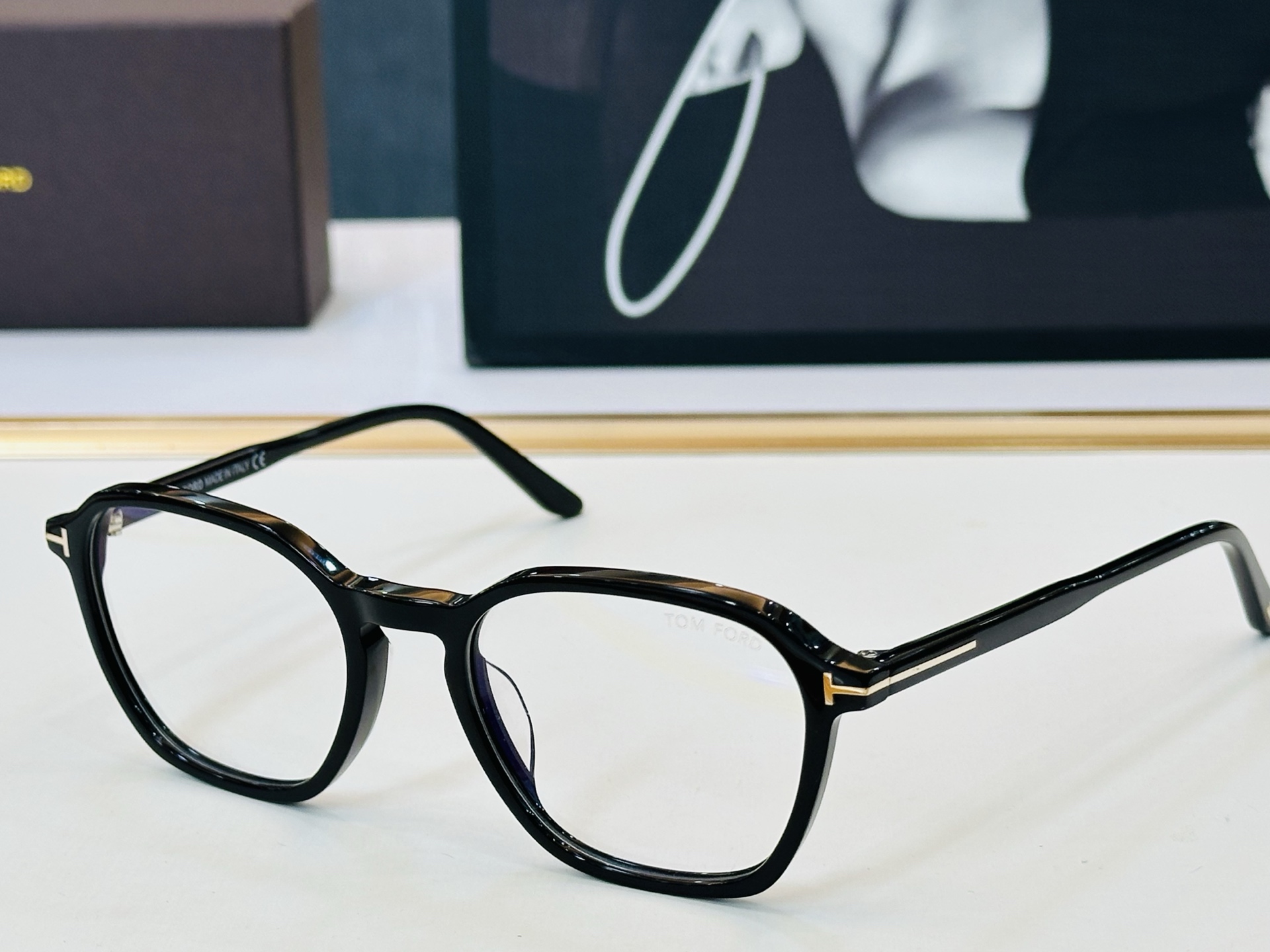 🆕款 TOM FORD🏇汤姆家 MODEL:TF5804 Size：53口19-145 🈷️😍时尚潮流 