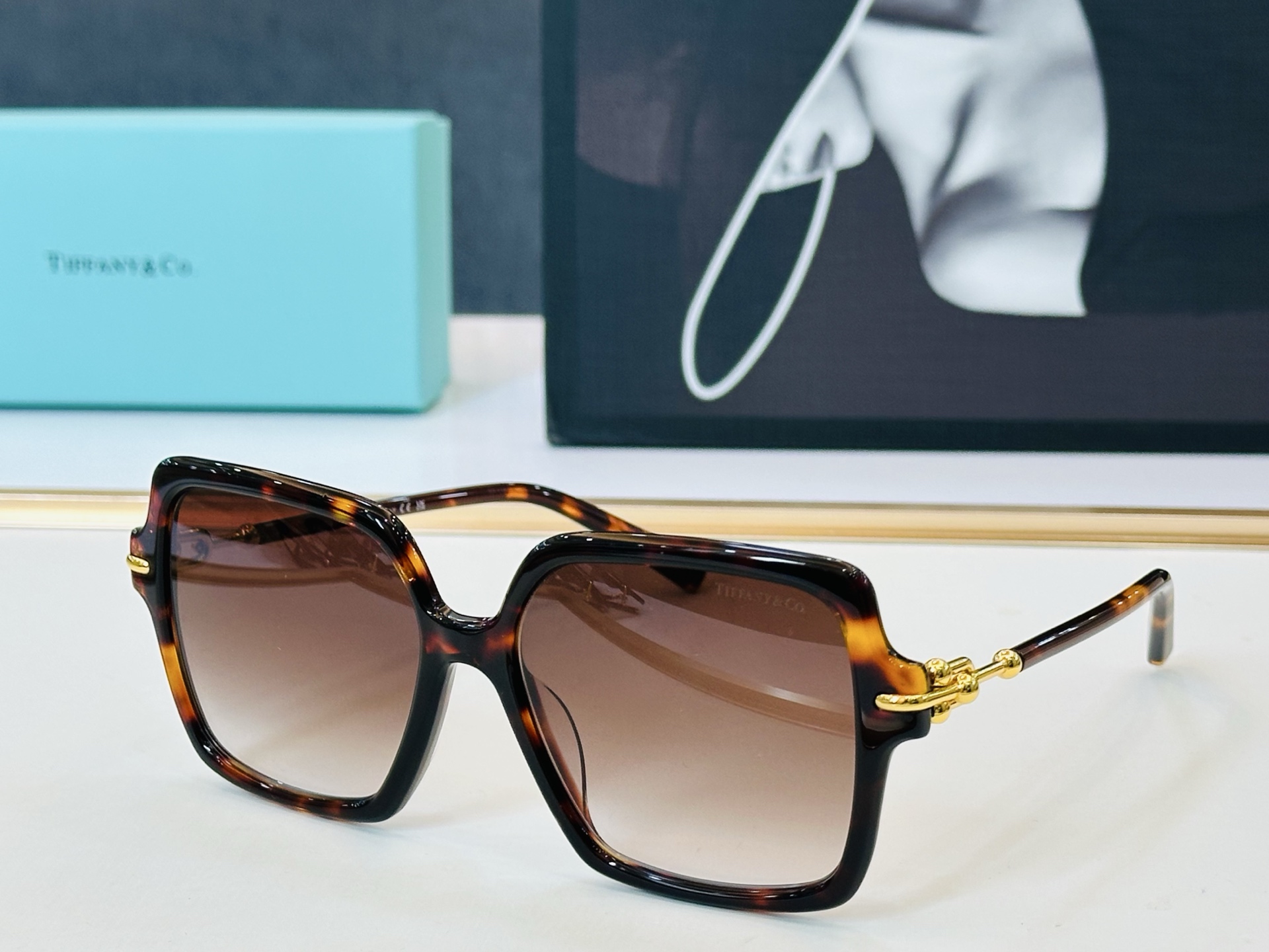 蒂芙家 Tiffany & CO. TF4260U Size：57口16-140 时尚太阳镜架 👍F多色