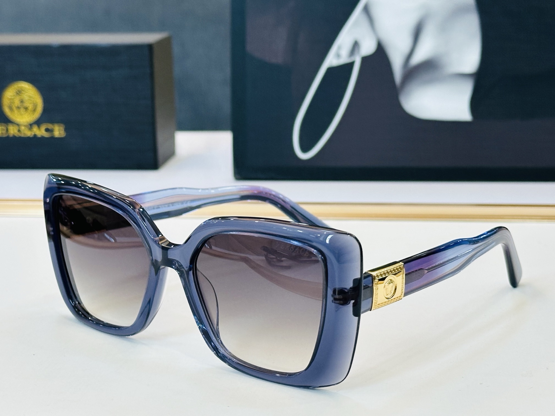 🎉🎉范思家 VERSACE✨✨✨MODEL：VE3422 Size：54口18-145 ✨Z有范
