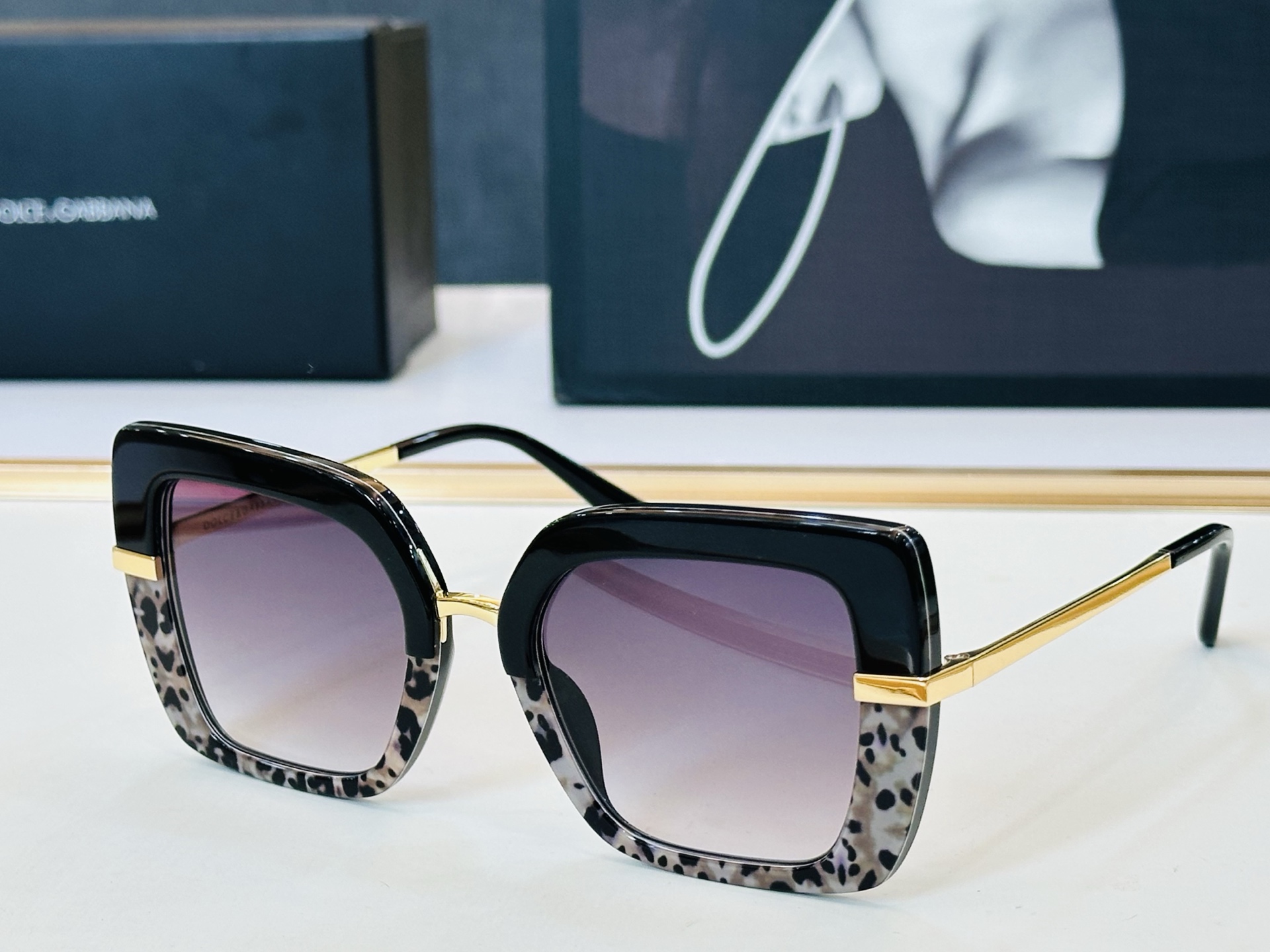 🆕 官网款 🔺DOLCE&GABBAN*🔻DG4373 Size：52口21-140 新颖独特🔝🔝L美艳