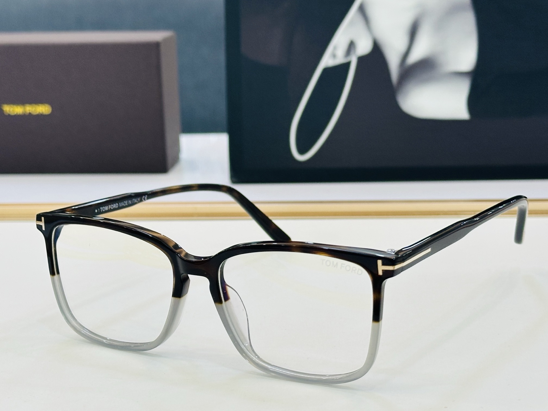 🆕款 TOM FORD🏇汤姆家 MODEL:TF5696-F Size：56口16-145 🈷️😍时尚潮