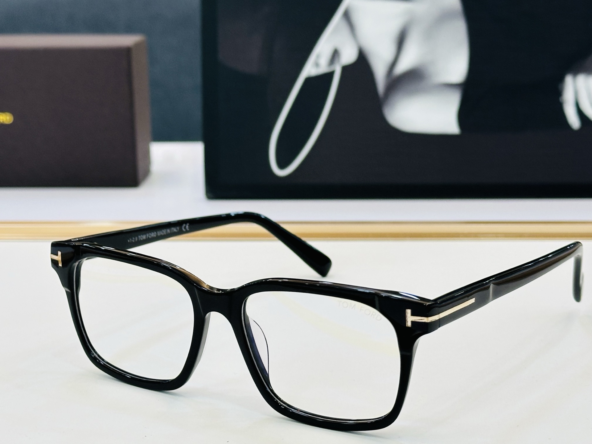 🆕款 TOM FORD🏇汤姆家 MODEL:TF5661 Size：54口18-145 🈷️😍时尚潮流 