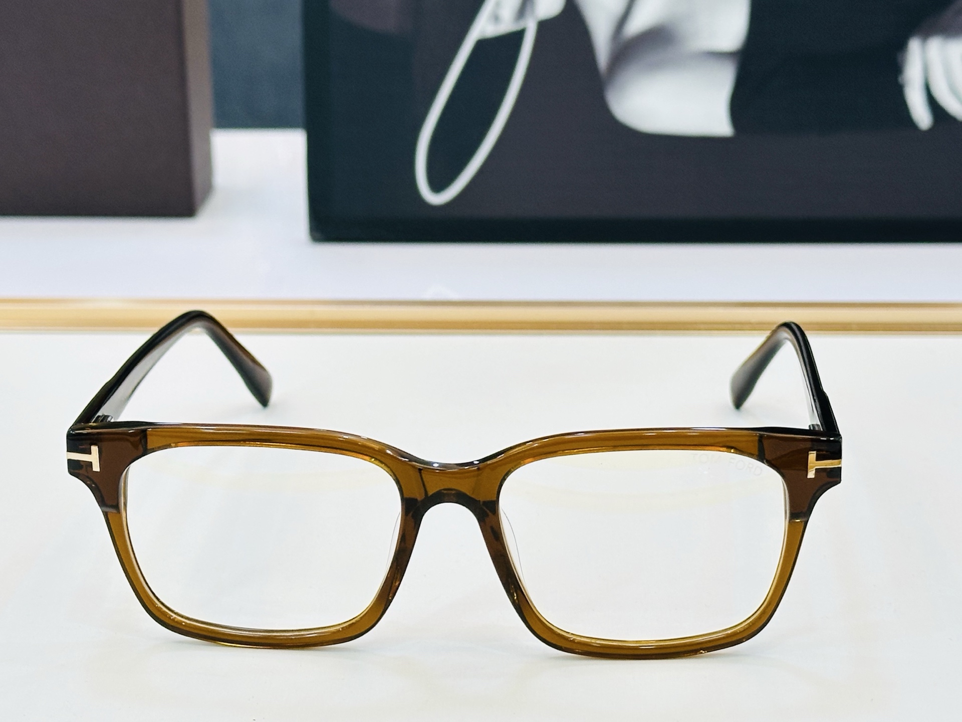 🆕款 TOM FORD🏇汤姆家 MODEL:TF5661 Size：54口18-145 🈷️😍时尚潮流 