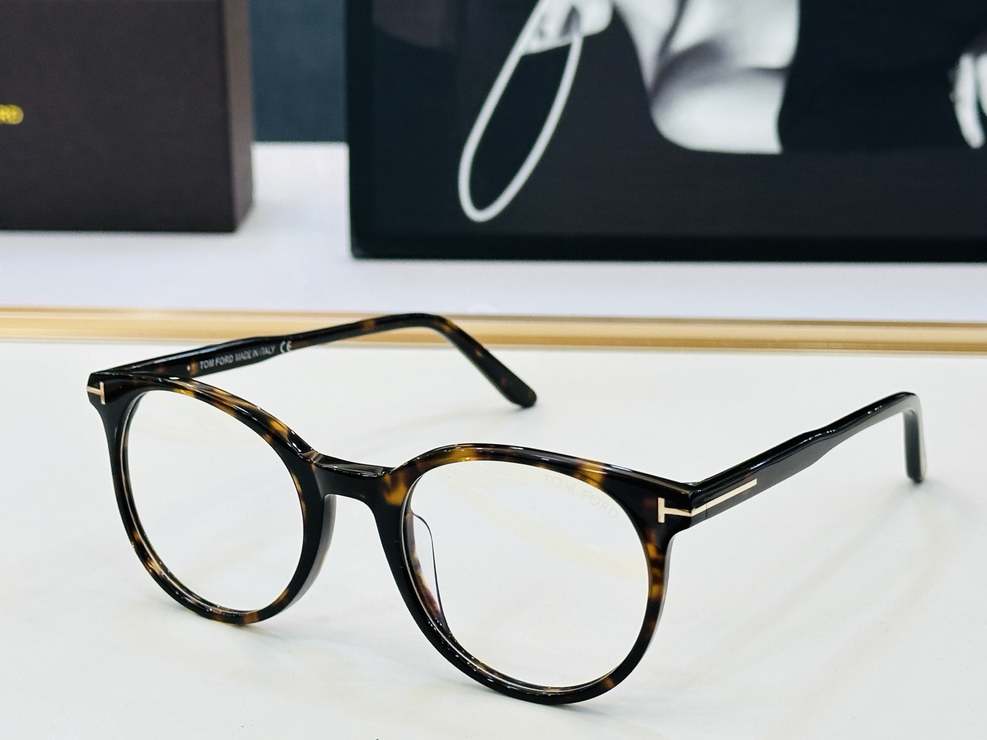 🆕款 TOM FORD🏇汤姆家 MODEL:TF5695-B Size：51口20-145 🈷️😍时尚潮