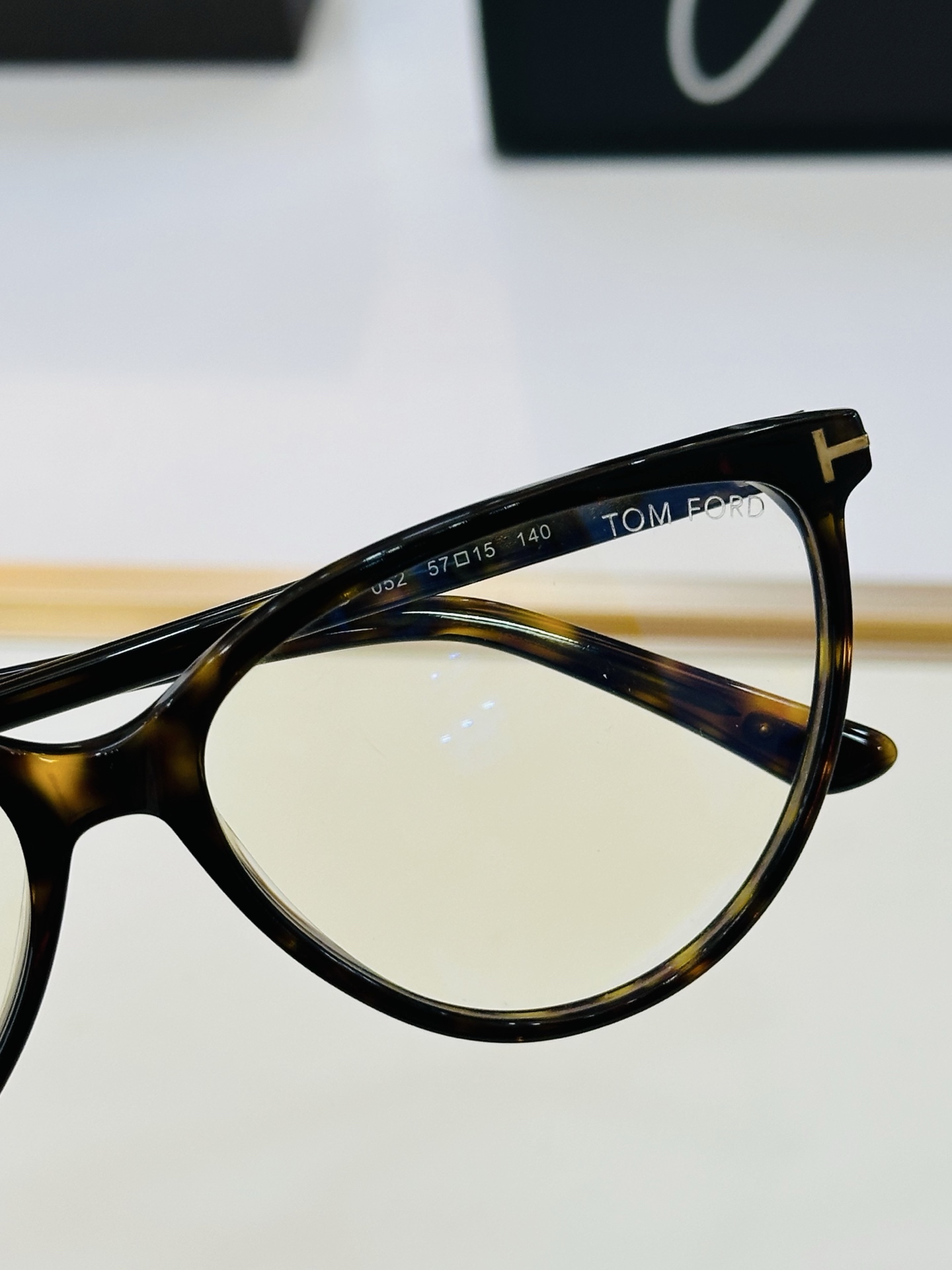 🆕款 TOM FORD🏇汤姆家 MODEL:TF5743-B Size：57口15-140 🈷️😍时尚潮