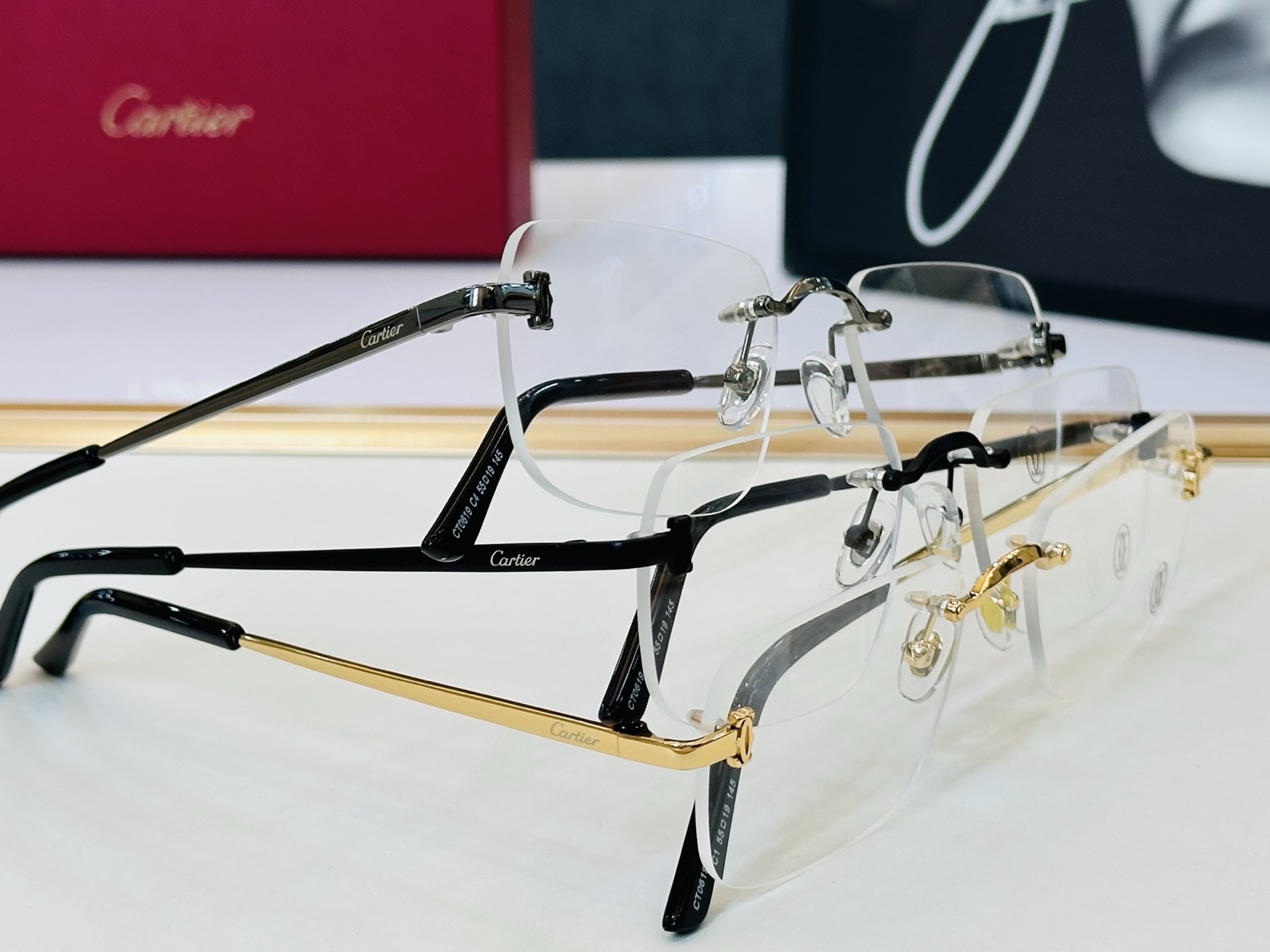 Cartie* 卡家 太阳镜 CT0619 Size：55口19-145 电镀工艺精湛气质十足！Z男女同