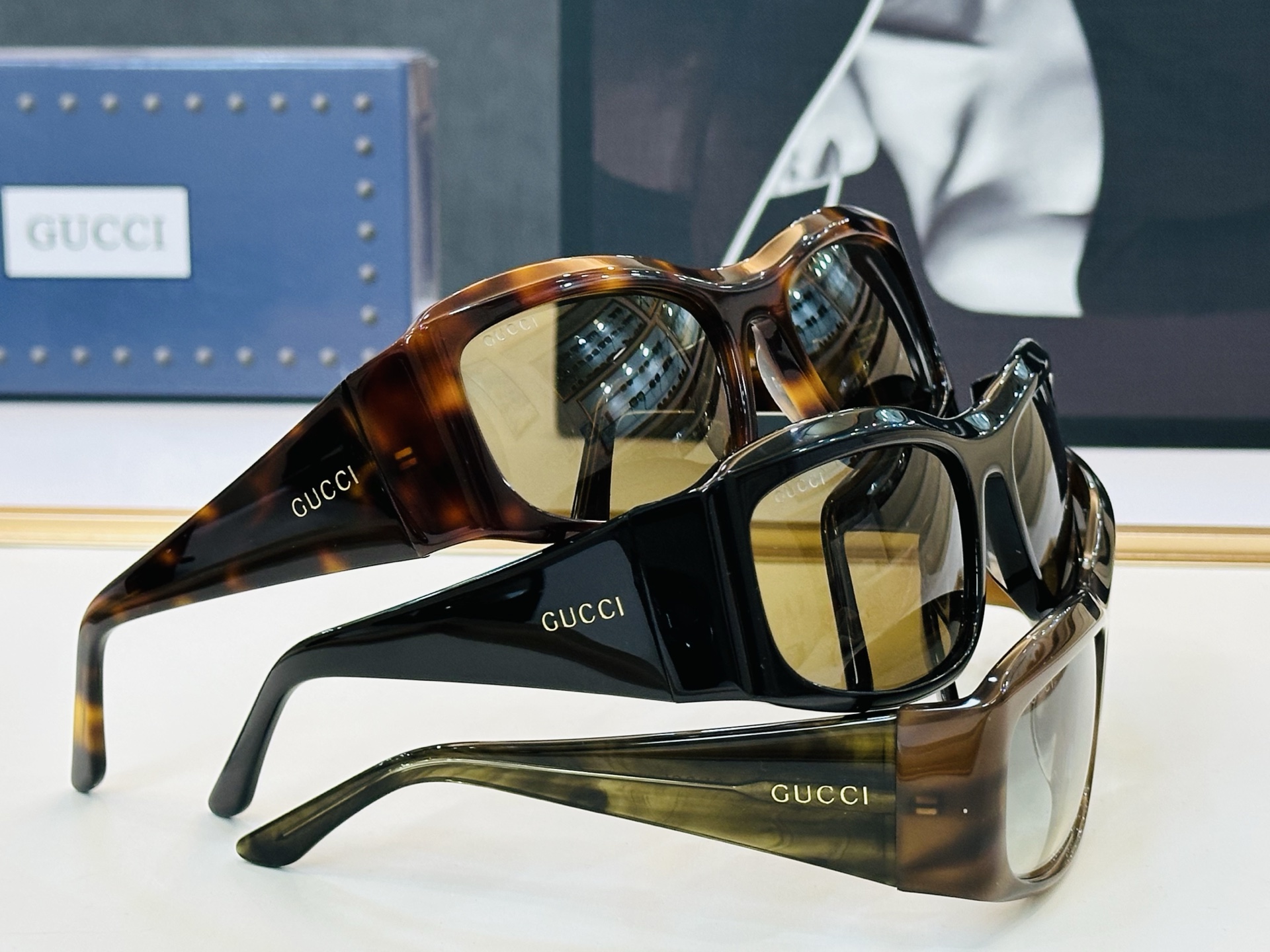 GUCC* 古家 GG2273S 🐝🐝系列 Size：60口19-130 🍁🍁F超绝品质 太阳镜 。