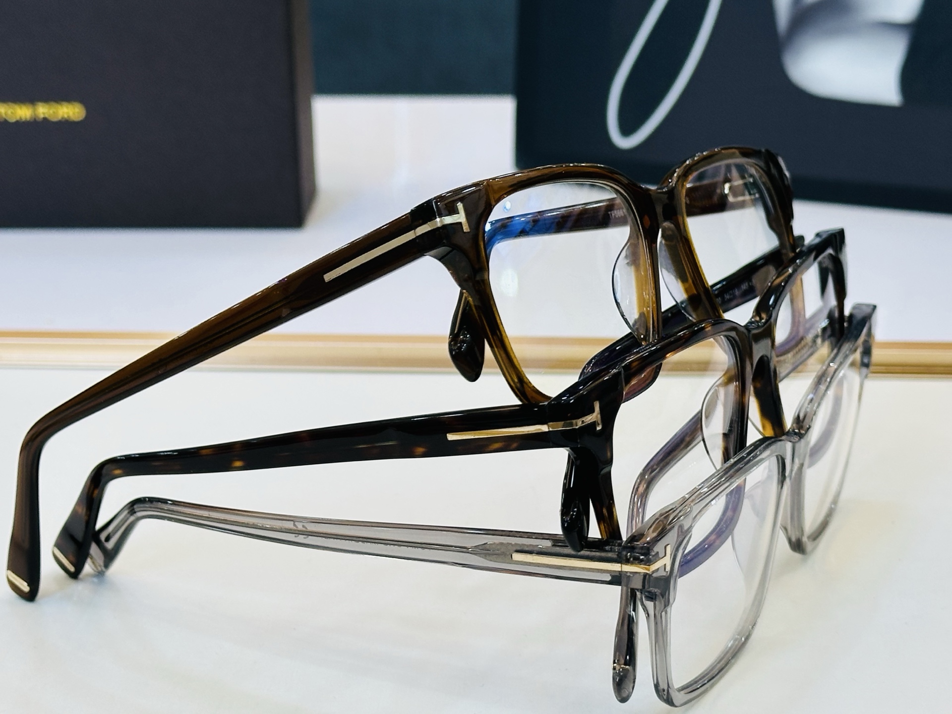 🆕款 TOM FORD🏇汤姆家 MODEL:TF5661 -F Size：54口18-145 🈷️😍时尚