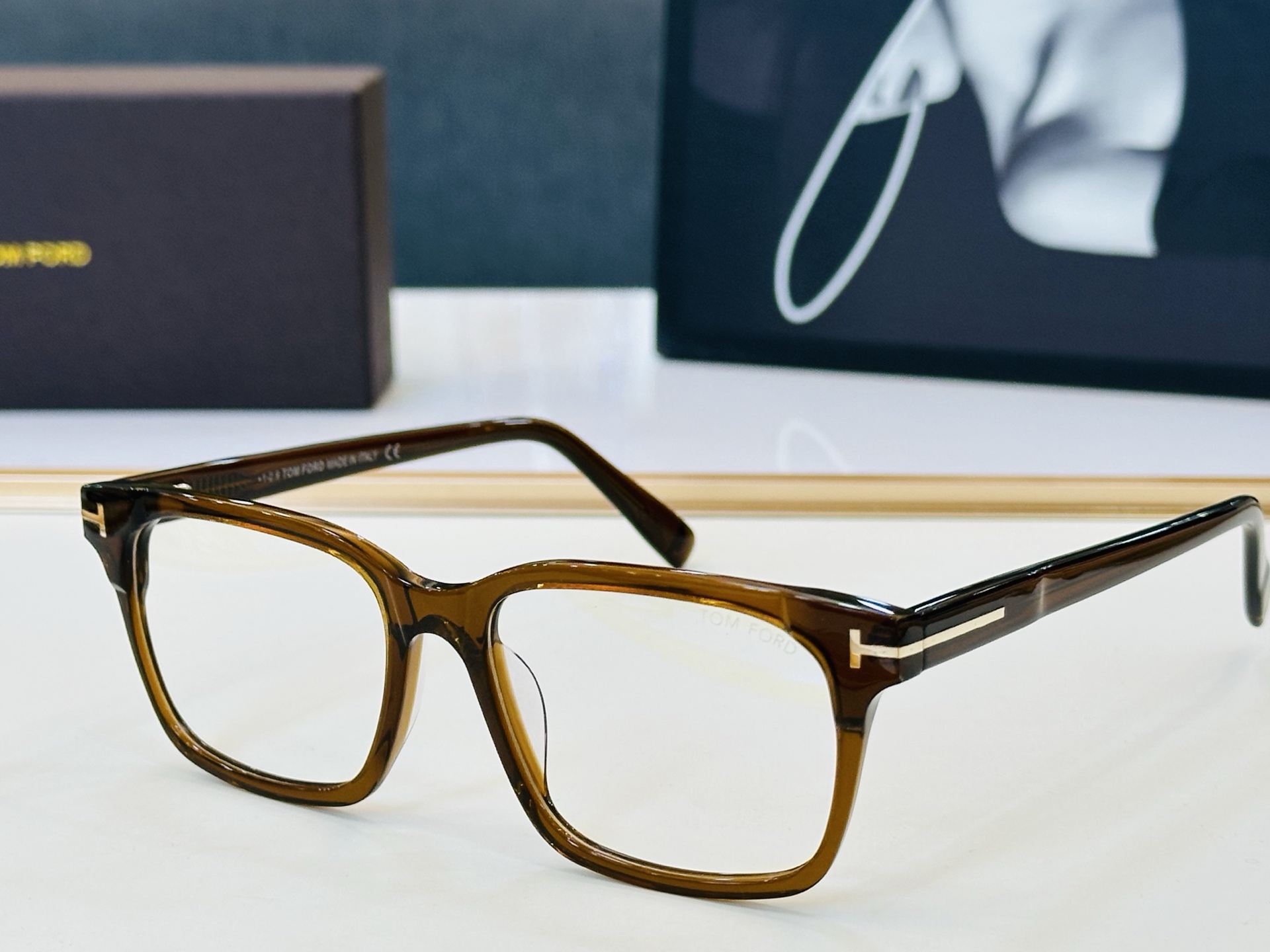 🆕款 TOM FORD🏇汤姆家 MODEL:TF5661 -F Size：54口18-145 🈷️😍时尚