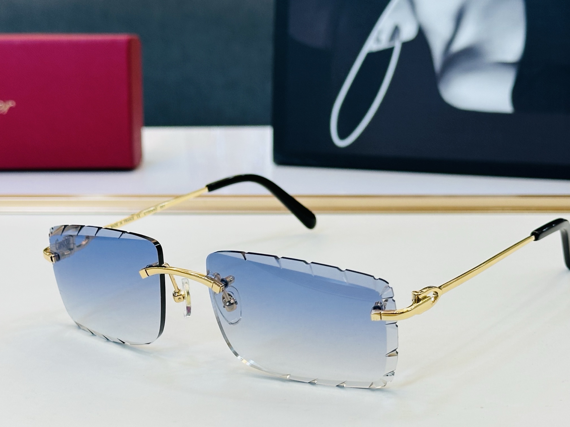 🆕 原版Cartie* 卡家 官网经典款 太阳镜 CT0045O Size：57口17-140 电镀工艺