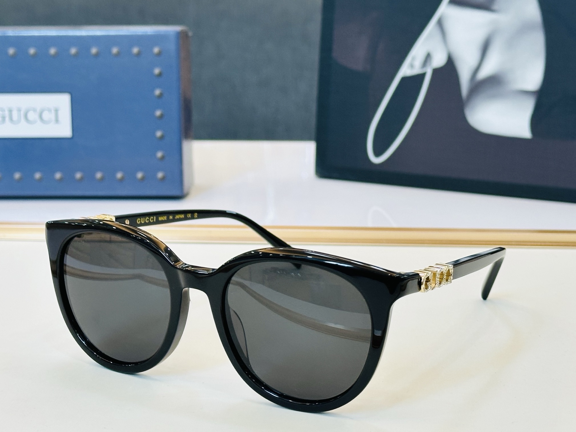 NO:823714,GUCC* Gujia GG2209SK series Size 55 mouth 20-140 W Super quality with diamonds glasses sunglasses sunglasses, glasses, gucci, gucci19860909GUCC* 古家 GG2209SK 系列 Size55口20-140 W超绝品质 带钻款 眼镜墨镜太阳镜,眼镜,gucci,gucci,glasses