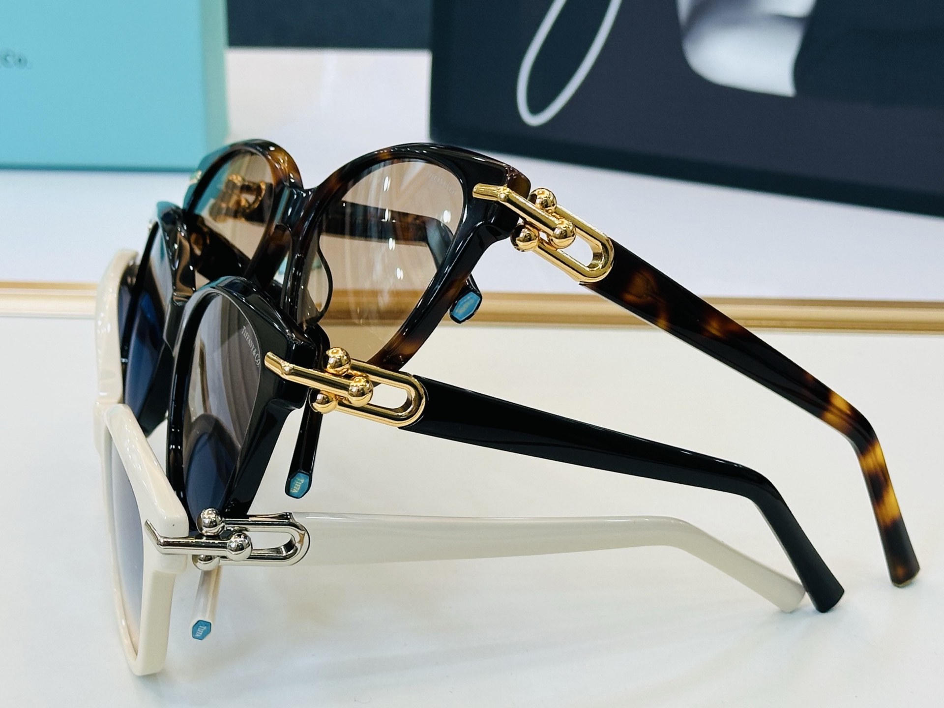 蒂芙家 Tiffany & CO. Size：55口20-145  时尚太阳镜架 👍b多色可选 太阳镜  