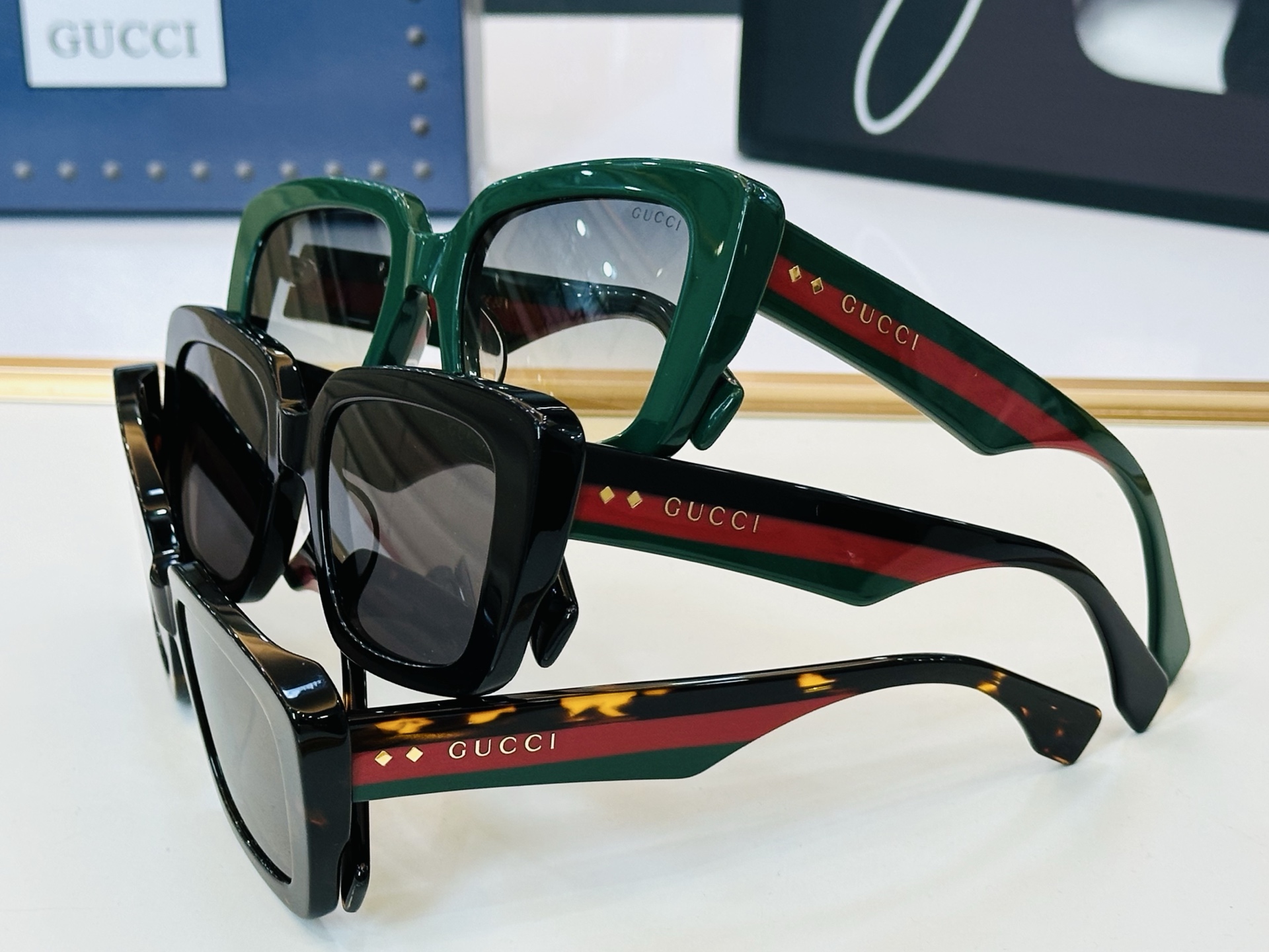 GUCC* 古家 GG1558S 🐝🐝系列 Size：54口21-145 🍁🍁G超绝品质 太阳镜🔥 