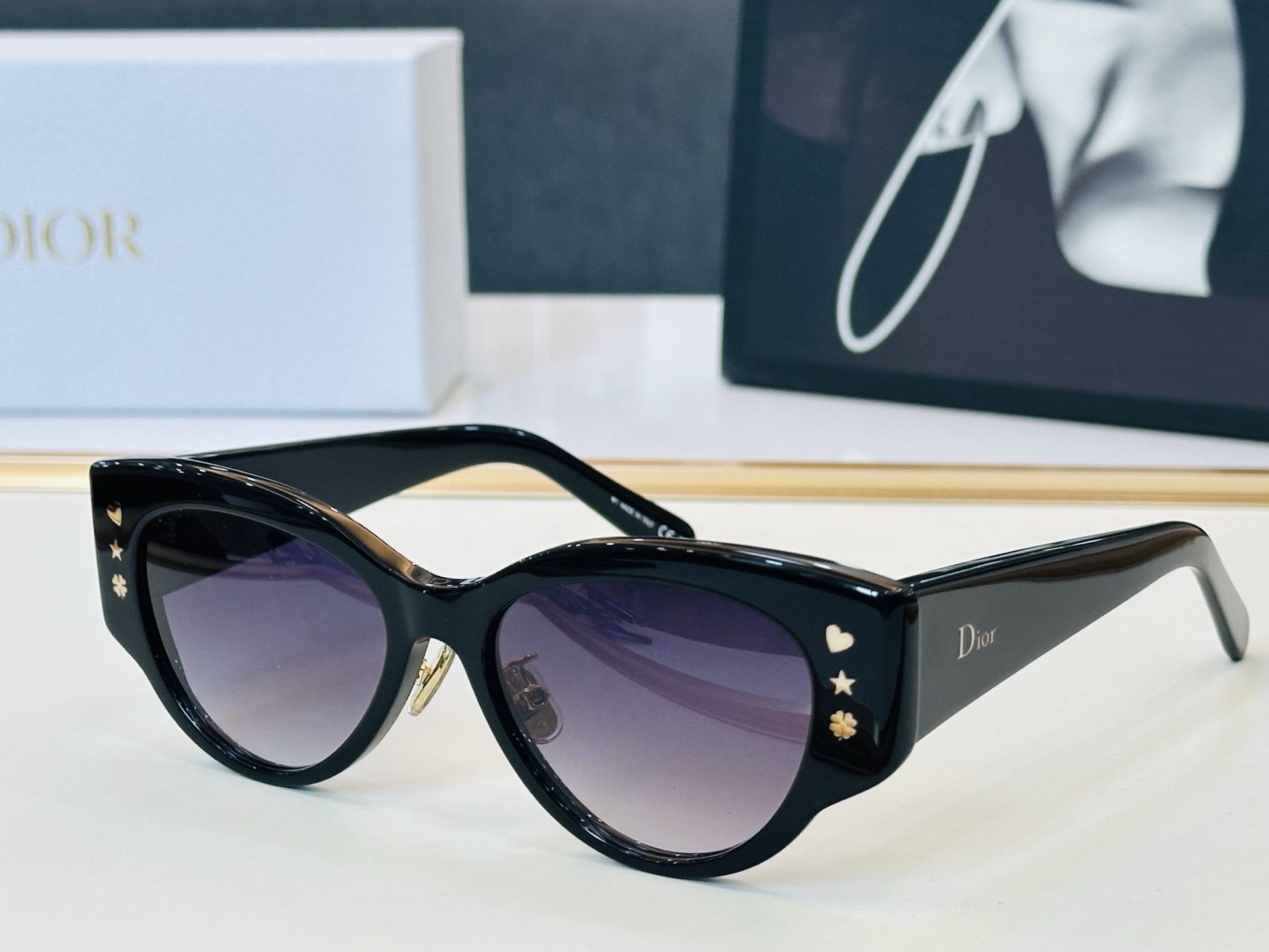 NO:823814,DIO* Dijia B1F Size 53 mouth 17-145 spring and summer sunglasses FD with exquisite temples and high quality glasses, sunglasses, sunglasses, glasses, dior, dior19860909DIO* 迪家 B1F Size53口17-145 春夏款墨镜 FD搭配镜腿精致 质量上佳 眼镜墨镜太阳镜,眼镜,dior,dior,glasses