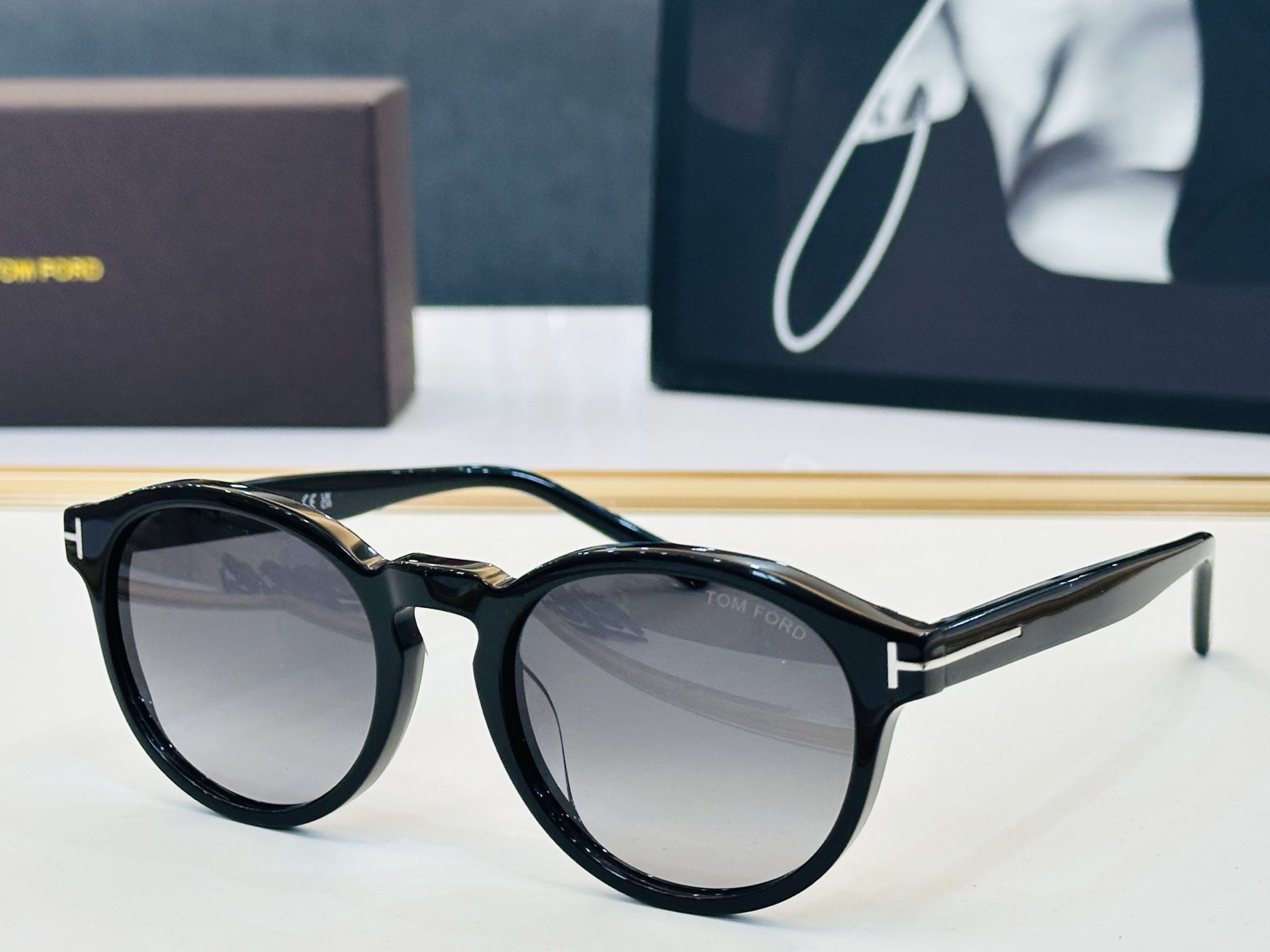 🆕款 TOM FORD🏇汤姆家 MODEL: FT0591 size：51口21-145 😍C 时尚潮流