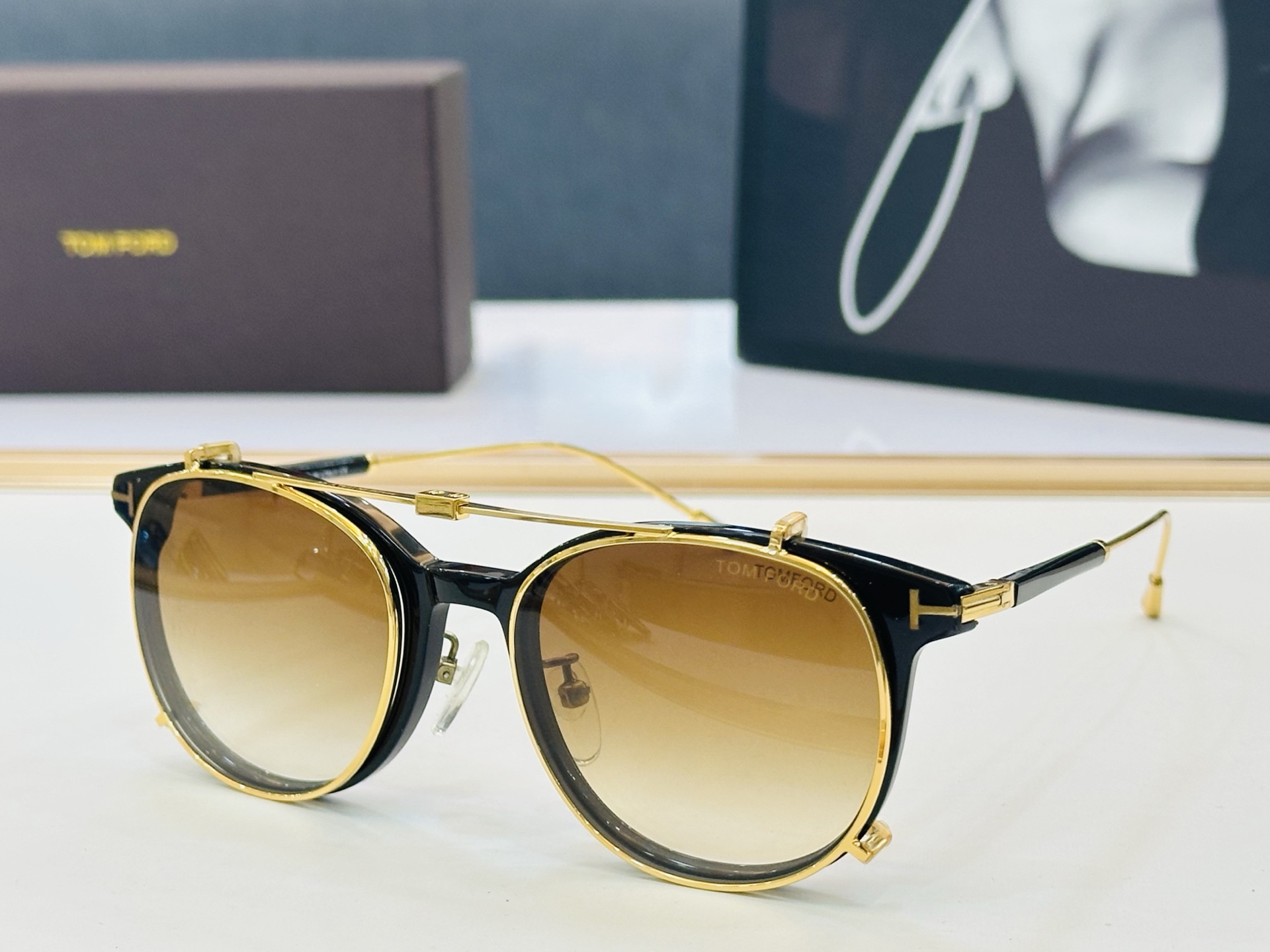 🔺TOM FOR*🔻 汤姆家 官网新款 FT5644-D-B Size：52口20-145 经典时尚 🔝