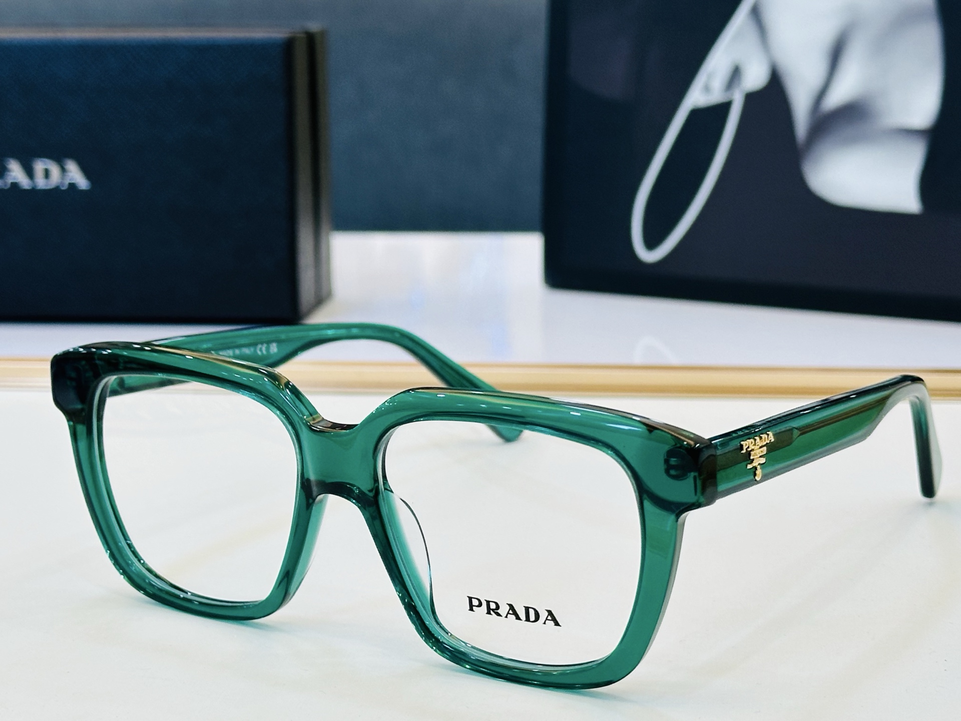 🔺PRAD*🔻普家 PR B06 Size：53口18-145 眼镜系列堪称精湛制作 彰显独特个 Z最新推出火爆款 🌤