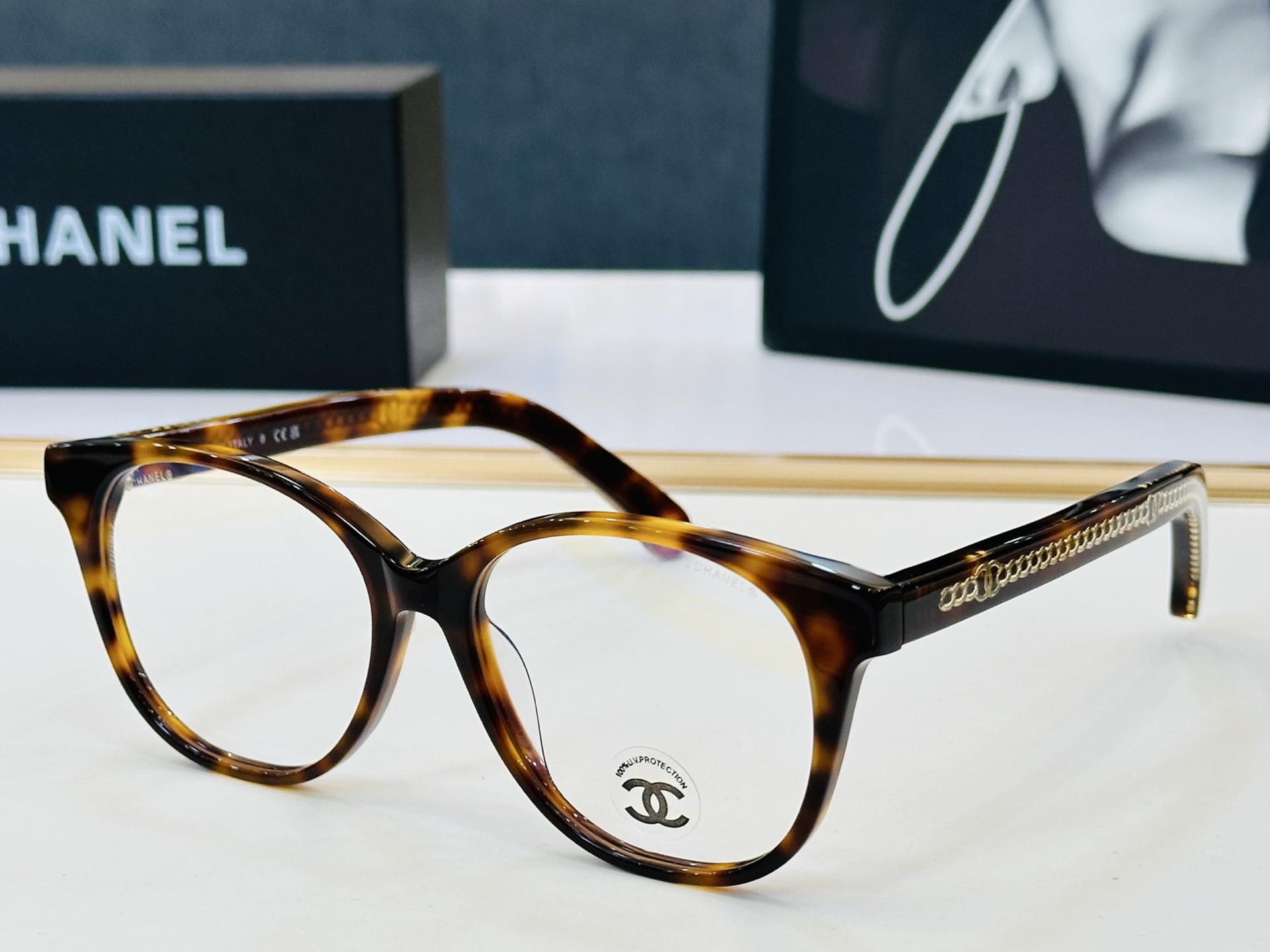 【CHANE*/香家】MODEL:CH3493 Size：54口17-140 独特设计  一适合各种脸型