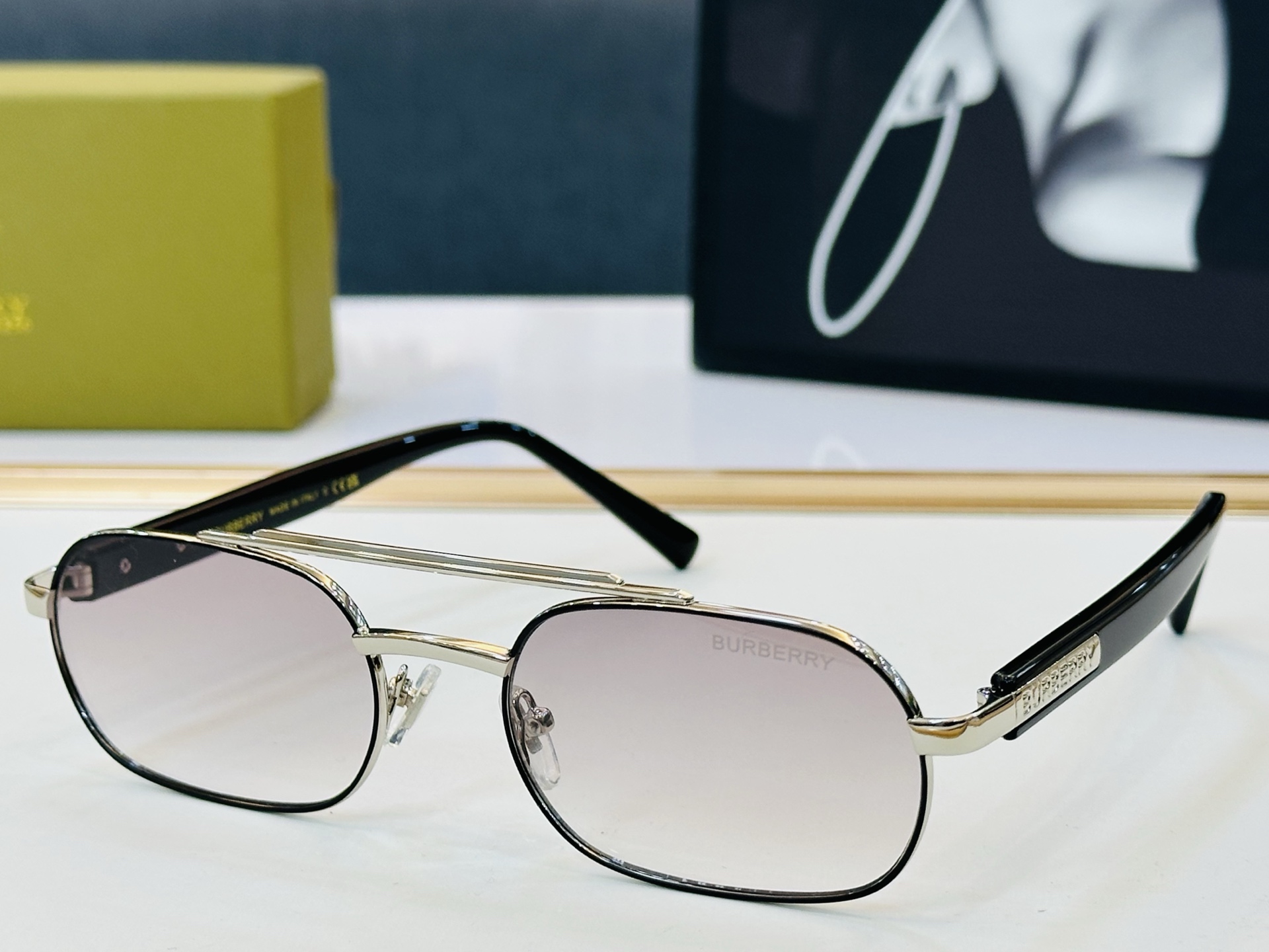 高品质✨BURBERR*✨ 巴家 BE2246 Size：57口20-145 女款太阳眼镜[得意]🌲🌲 
