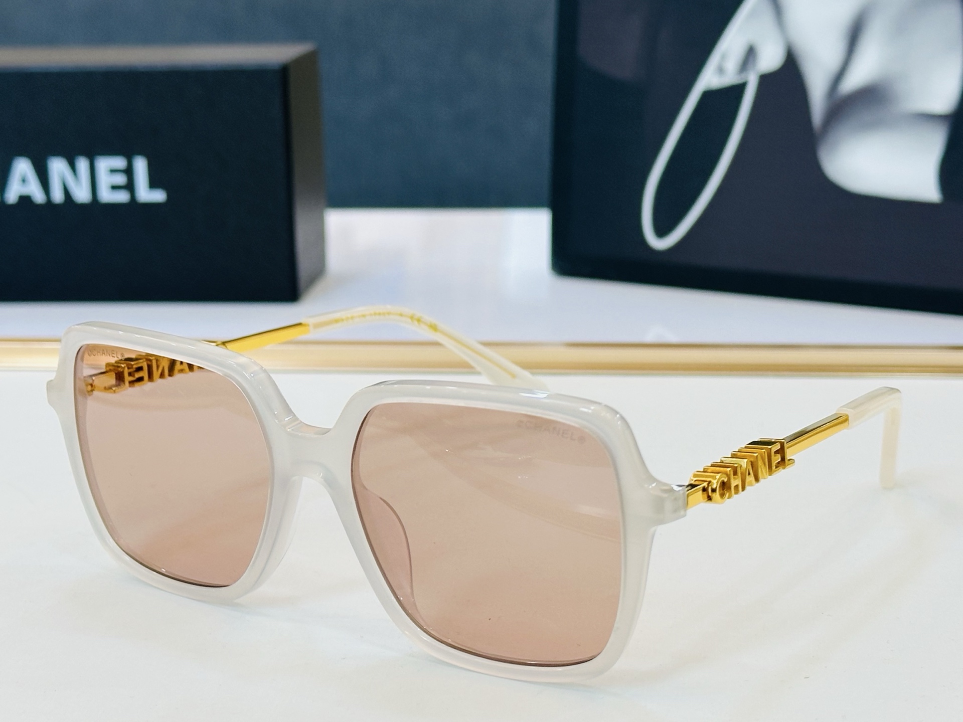 CHANE*香家  CH3505 SIZE：55口17-140   潮流爆款 太阳镜 😍😍高品质 F网红