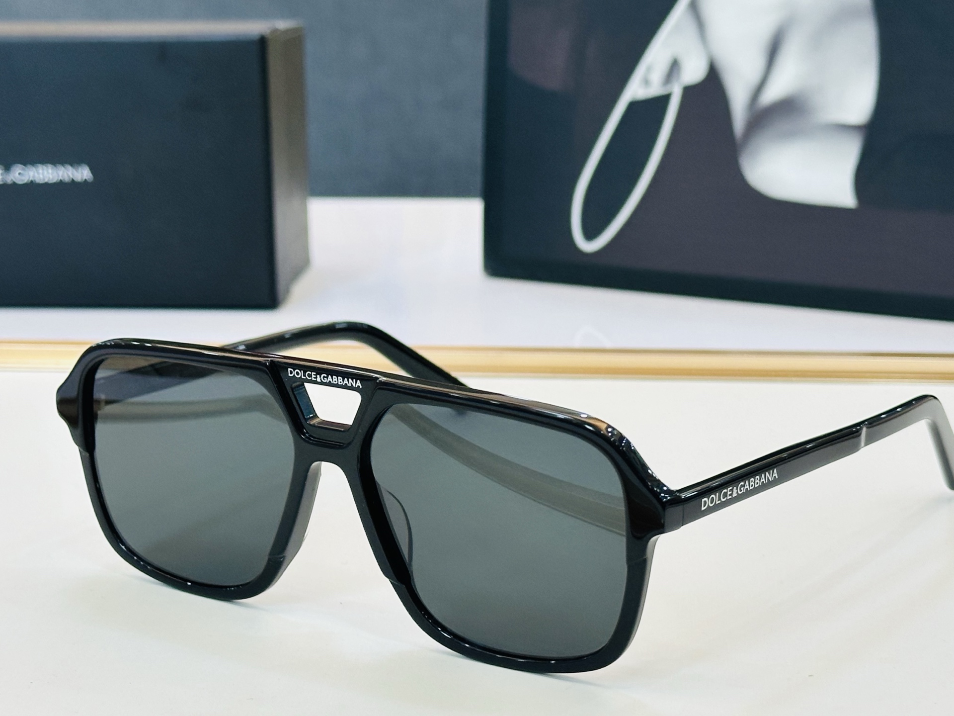 🔺DOLCE&GABBAN*🔻DG4354  Size：58口15-145  新颖独特🔝🔝L美艳绝伦