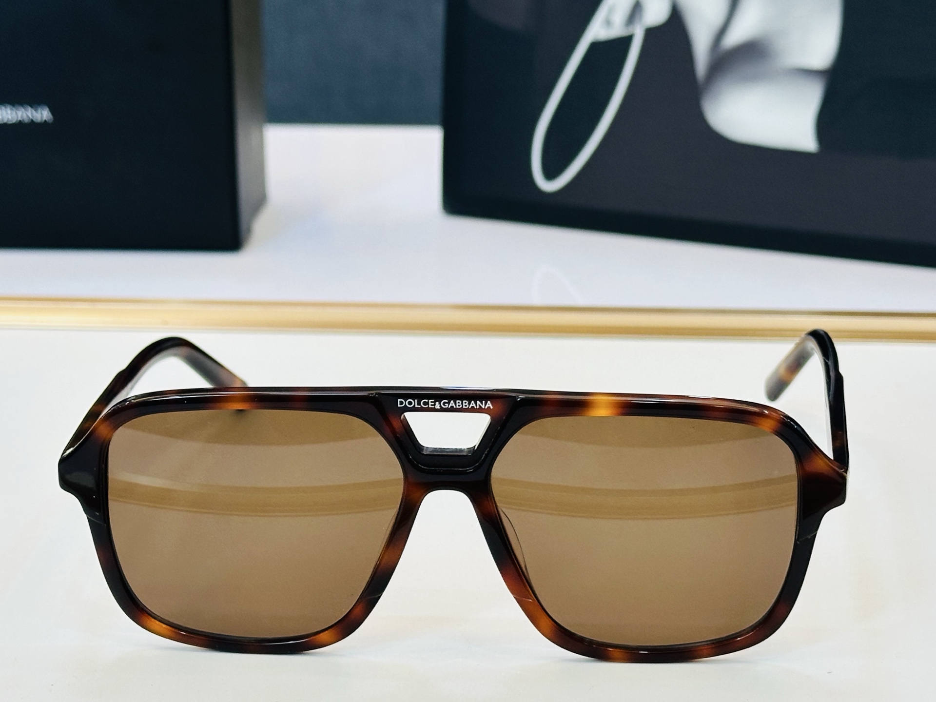 🔺DOLCE&GABBAN*🔻DG4354  Size：58口15-145  新颖独特🔝🔝L美艳绝伦