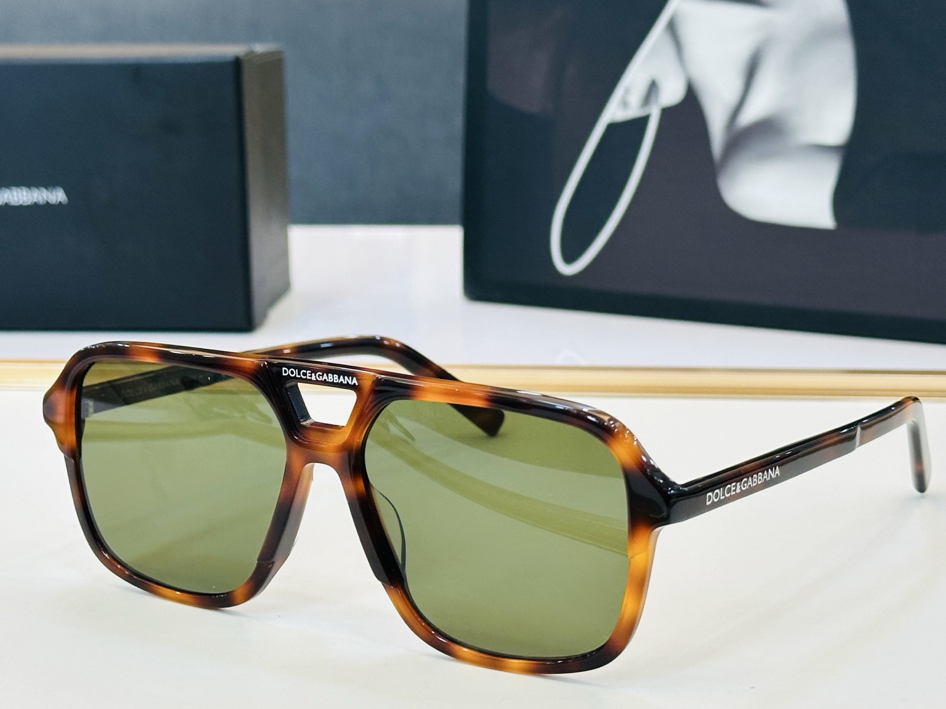 🔺DOLCE&GABBAN*🔻DG4354  Size：58口15-145  新颖独特🔝🔝L美艳绝伦