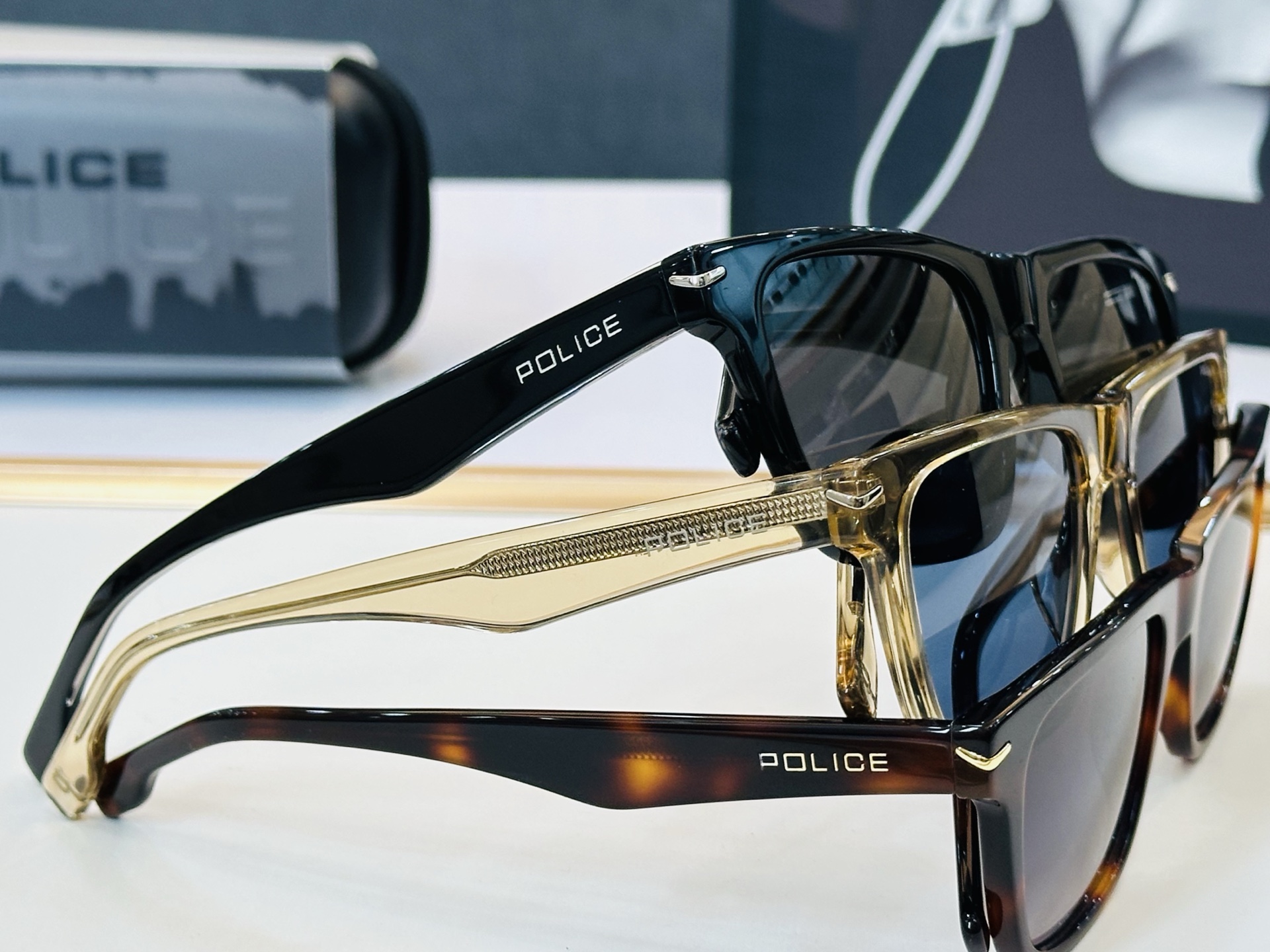 🆕警察 POLICE SPLQ83 Size：54口20-150 💫💫时尚舒适  💍L超轻