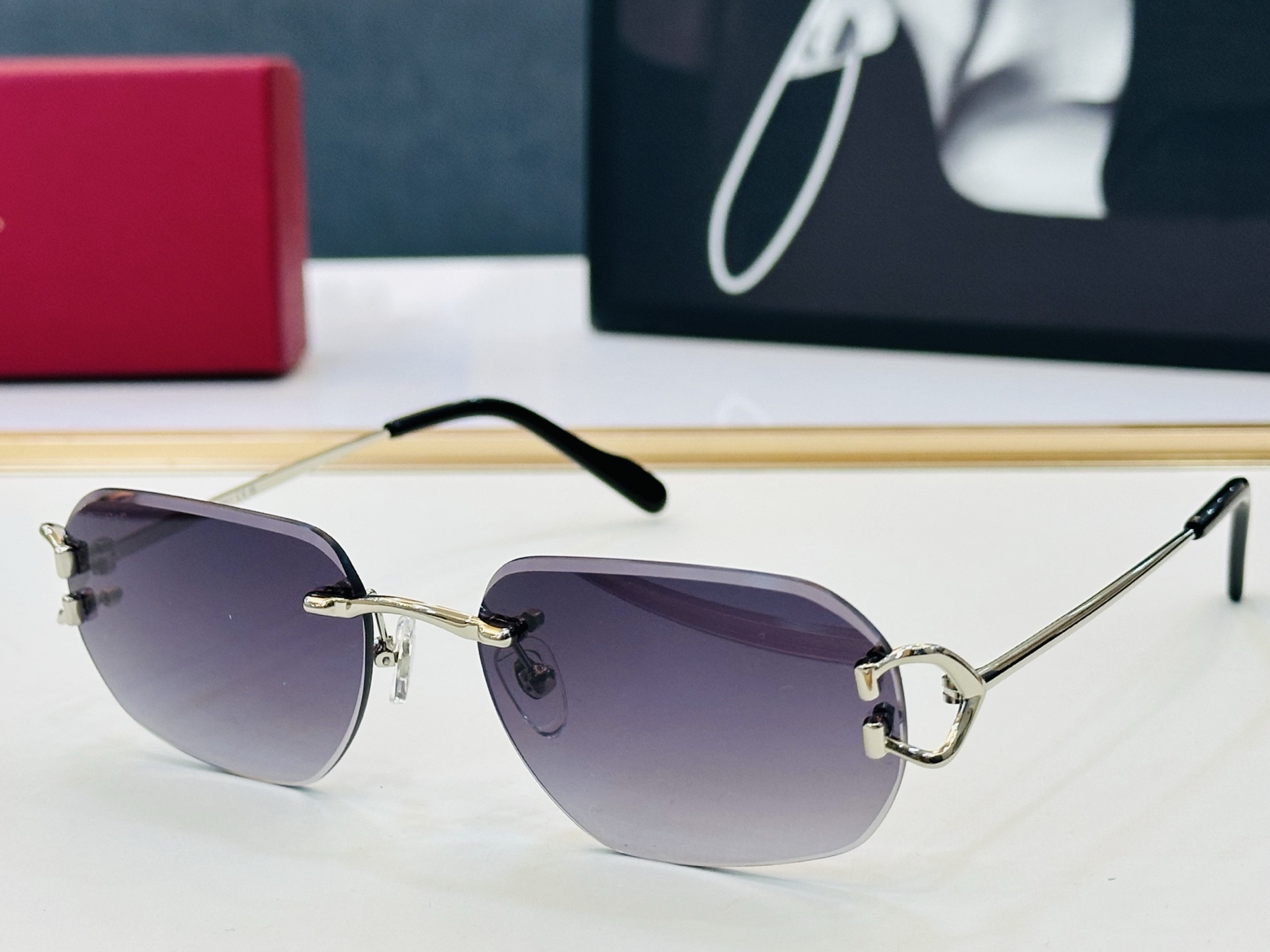 🆕 原版Cartie* 卡家 官网经典款 太阳镜 CT0478S Size：58口18-145 电镀工艺