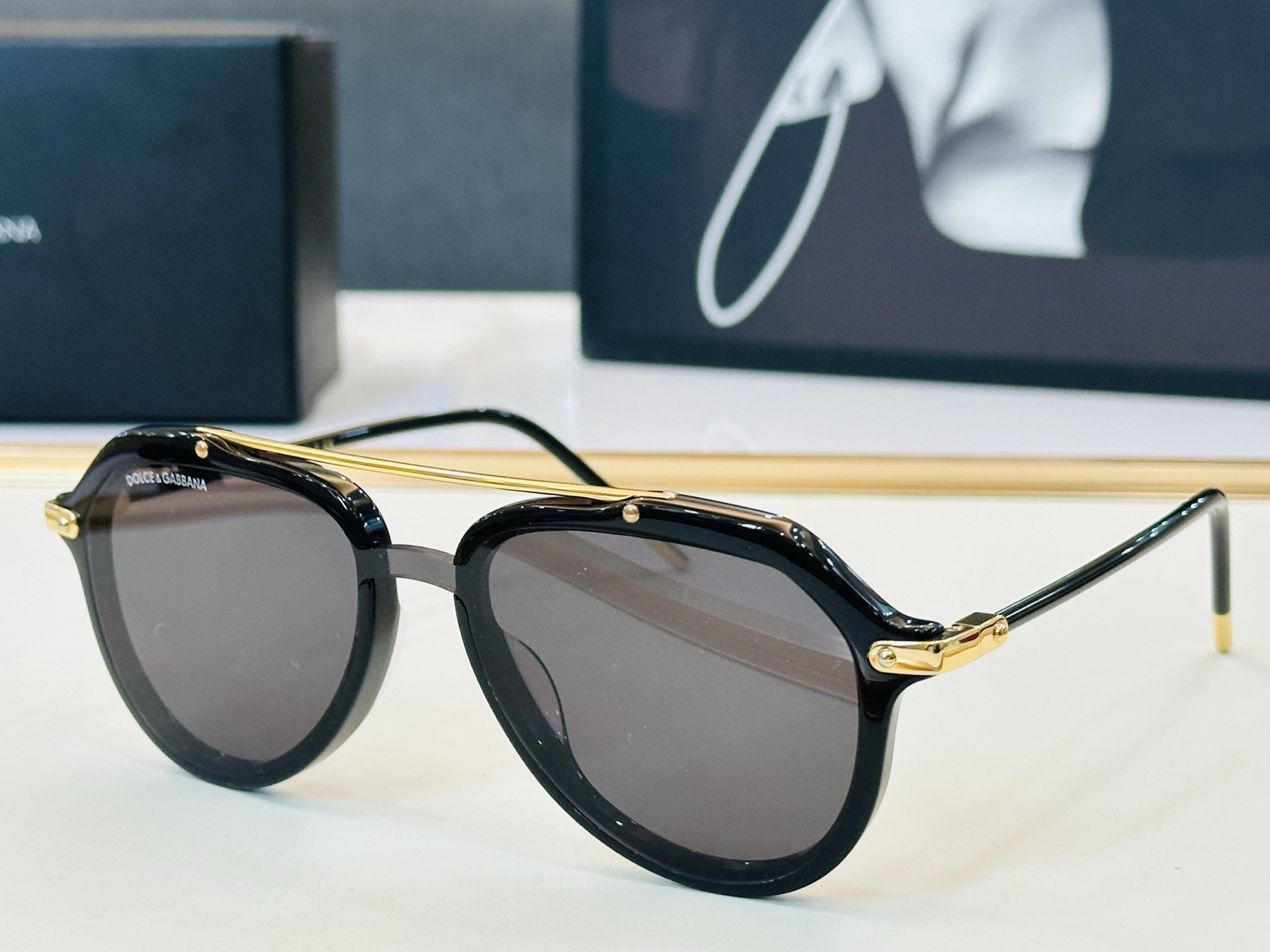 NO:825648,Official website model DOLCE&GABBAN*DG4330Size127-145 Novel and unique L stunningly beautiful glasses, sunglasses, sunglasses, glasses, Dolce&Gabbana19860909官网款 DOLCE&GABBAN*DG4330Size127-145 新颖独特L美艳绝伦 眼镜墨镜太阳镜,眼镜,Dolce&Gabbana,glasses