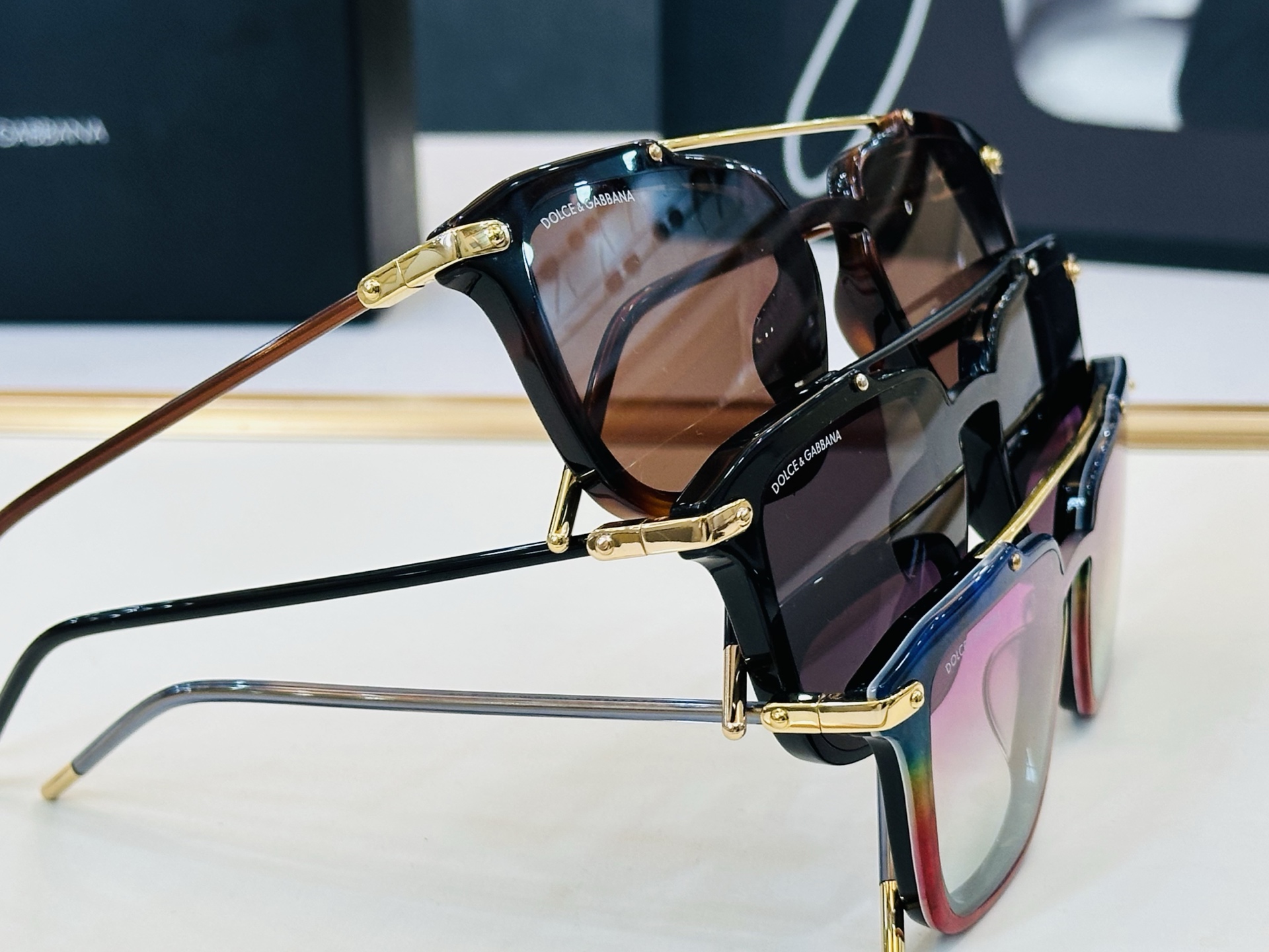 🆕 官网款 🔺DOLCE&GABBAN*🔻DG4327 Size：52口17-145 新颖独特🔝🔝L美艳