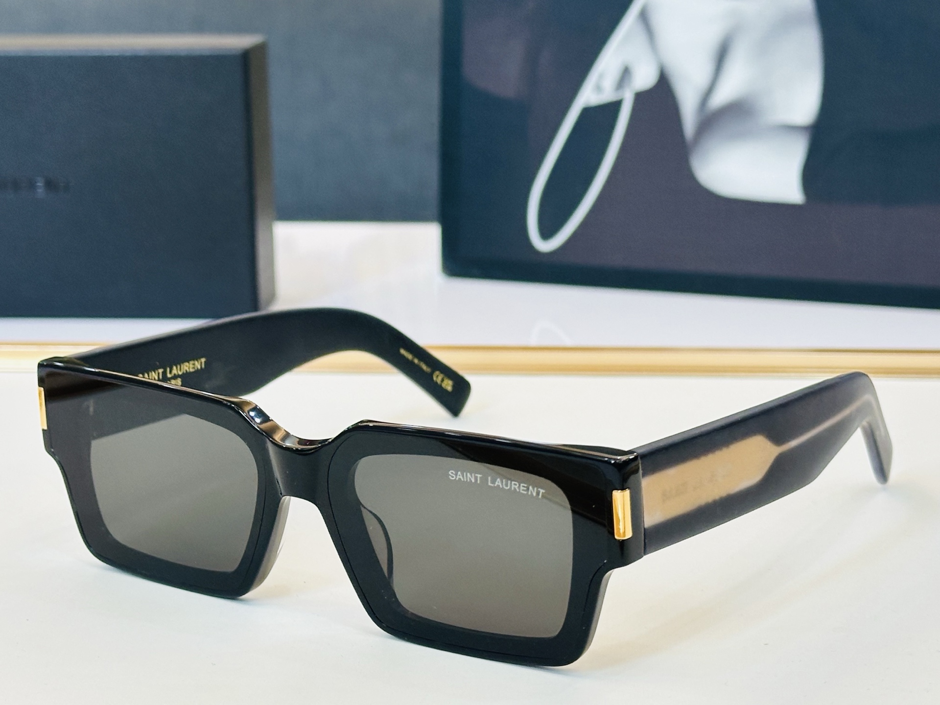 NO:825605,Internet celebrity hot model Saint Laurent SL M249 Size 61 mouth 15-148 plate frame design Y playful and sweet texture super good glasses sunglasses sunglasses, glasses, saint laurent19860909网红爆款 圣罗兰SL M249 Size61口15-148 板材框设计 Y俏皮甜美质感超好 眼镜墨镜太阳镜,眼镜,saint laurent,glasses