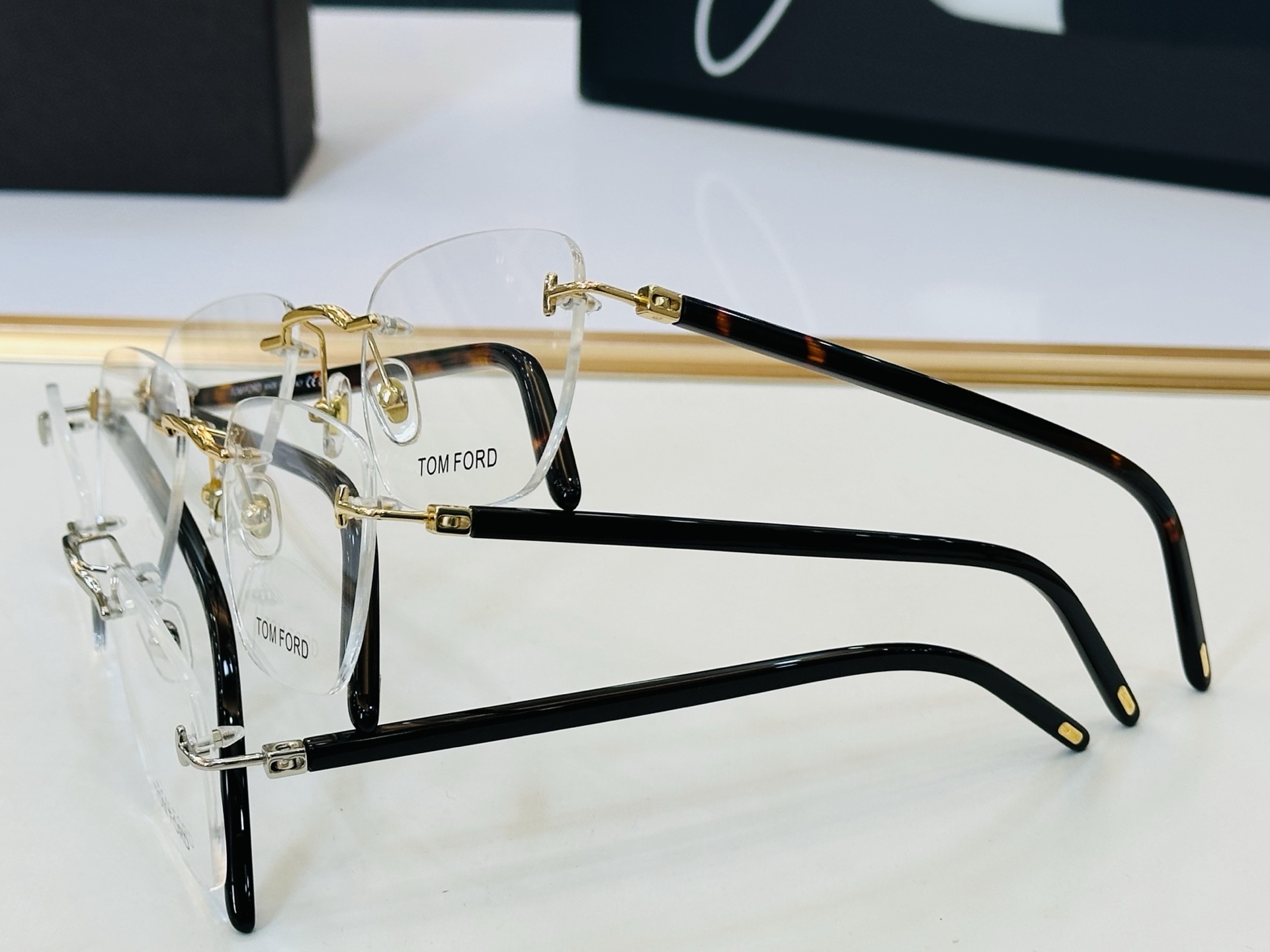 🆕款 TOM FORD🏇汤姆家 MODEL: TF6175  size：55口18-145  😍Z时尚潮流 板材框 
