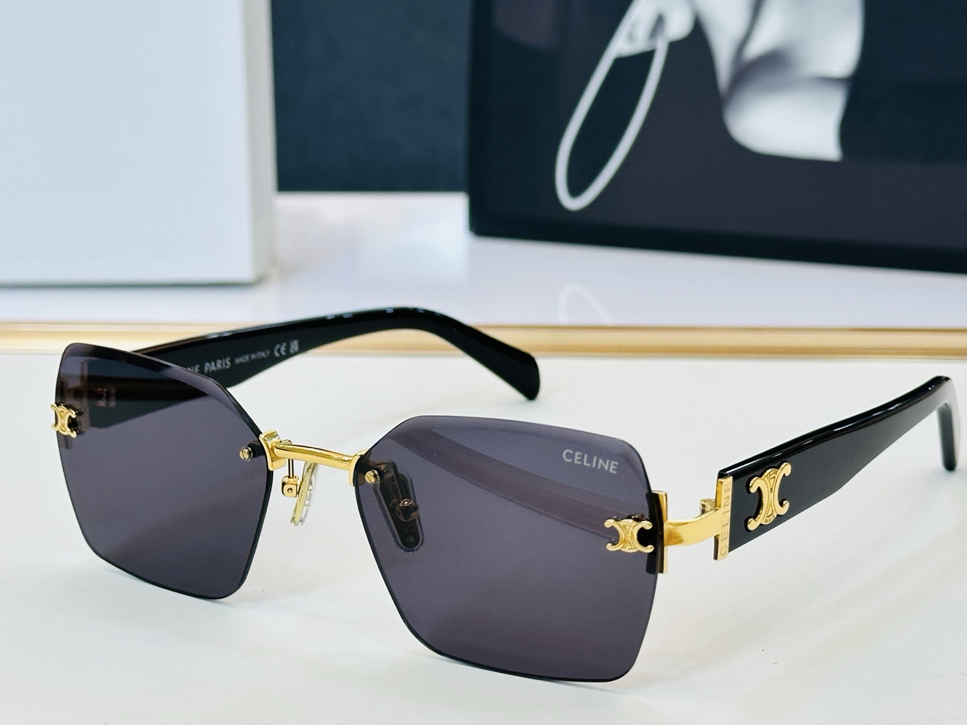 NO:825672,CELINE】Celine CL40355U Size 57 mouth 20-140 The best-selling style, European and American style, good gloss, strong texture, excellent q workmanship, glasses, sunglasses, sunglasses, glasses, celine, celine19860909CELINE】赛琳 CL40355U Size57口20-140 一直热销的款式,欧美风 光泽度好 质感强 q工艺超赞 眼镜墨镜太阳镜,眼镜,celine,celine,glasses