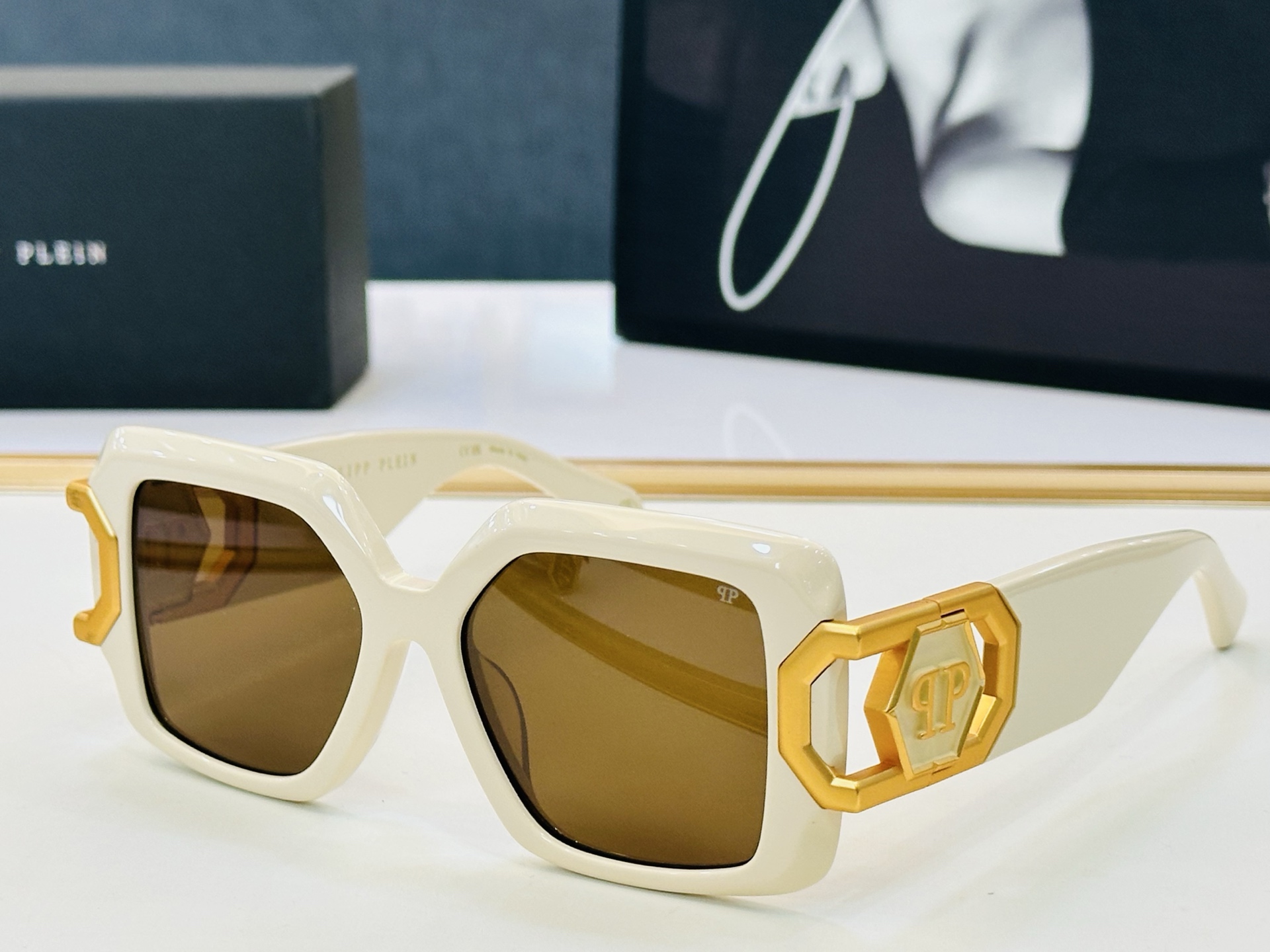NO:825713,PHILIPP PLEIN SP SIZE: 52 mouth 17- bmP glasses sunglasses sunglasses, glasses19860909PHILIPP PLEIN SP SIZE: 52口17-  bmP眼镜墨镜太阳镜,眼镜,glasses