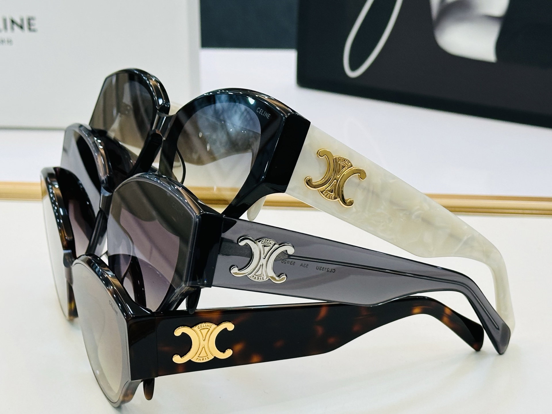 【CELINE】赛琳 CL2153U Size：53口20-145  一直热销的款式 欧美风 光泽度好 