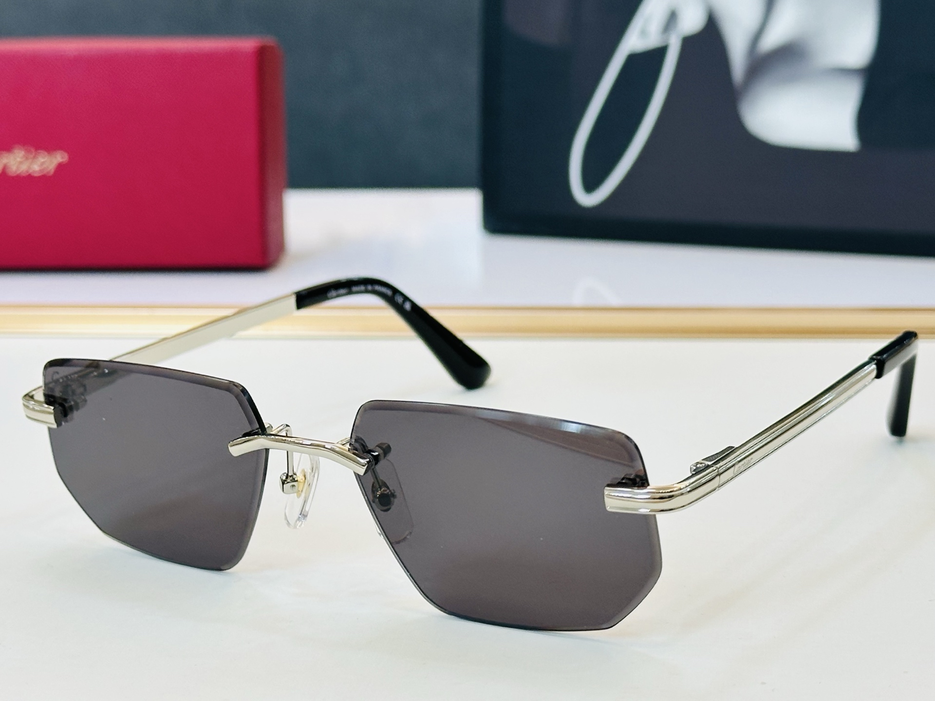 🆕 原版Cartie* 卡家 官网经典款 太阳镜 CT0653S Size：55口18-145 电镀工艺