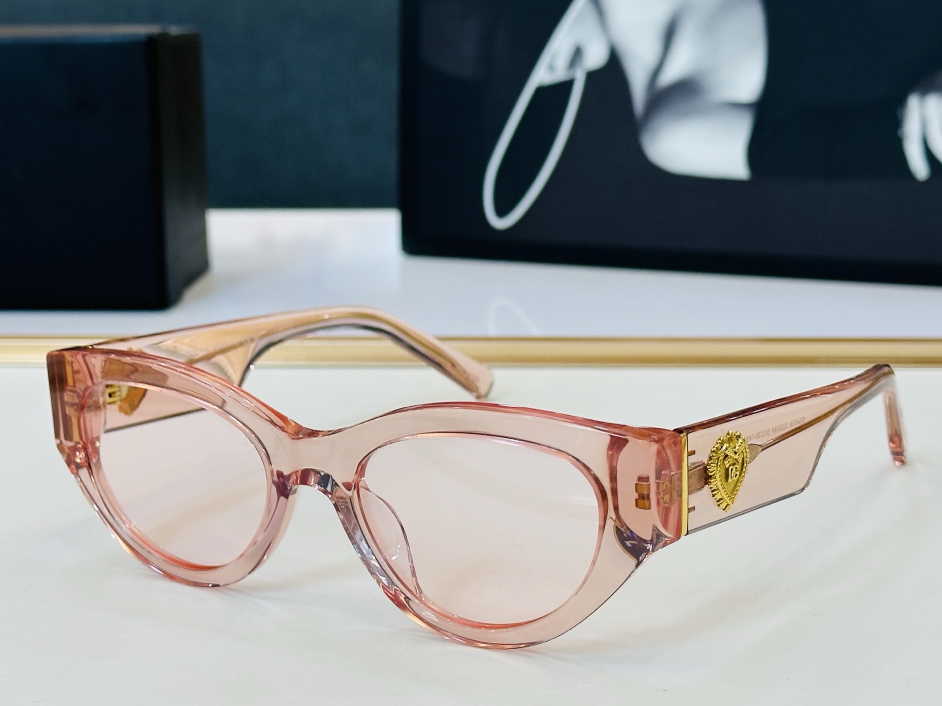 🆕 官网款 🔺DOLCE&GABBAN*🔻DG4536  Size：55口20-145 新颖独特🔝🔝M美